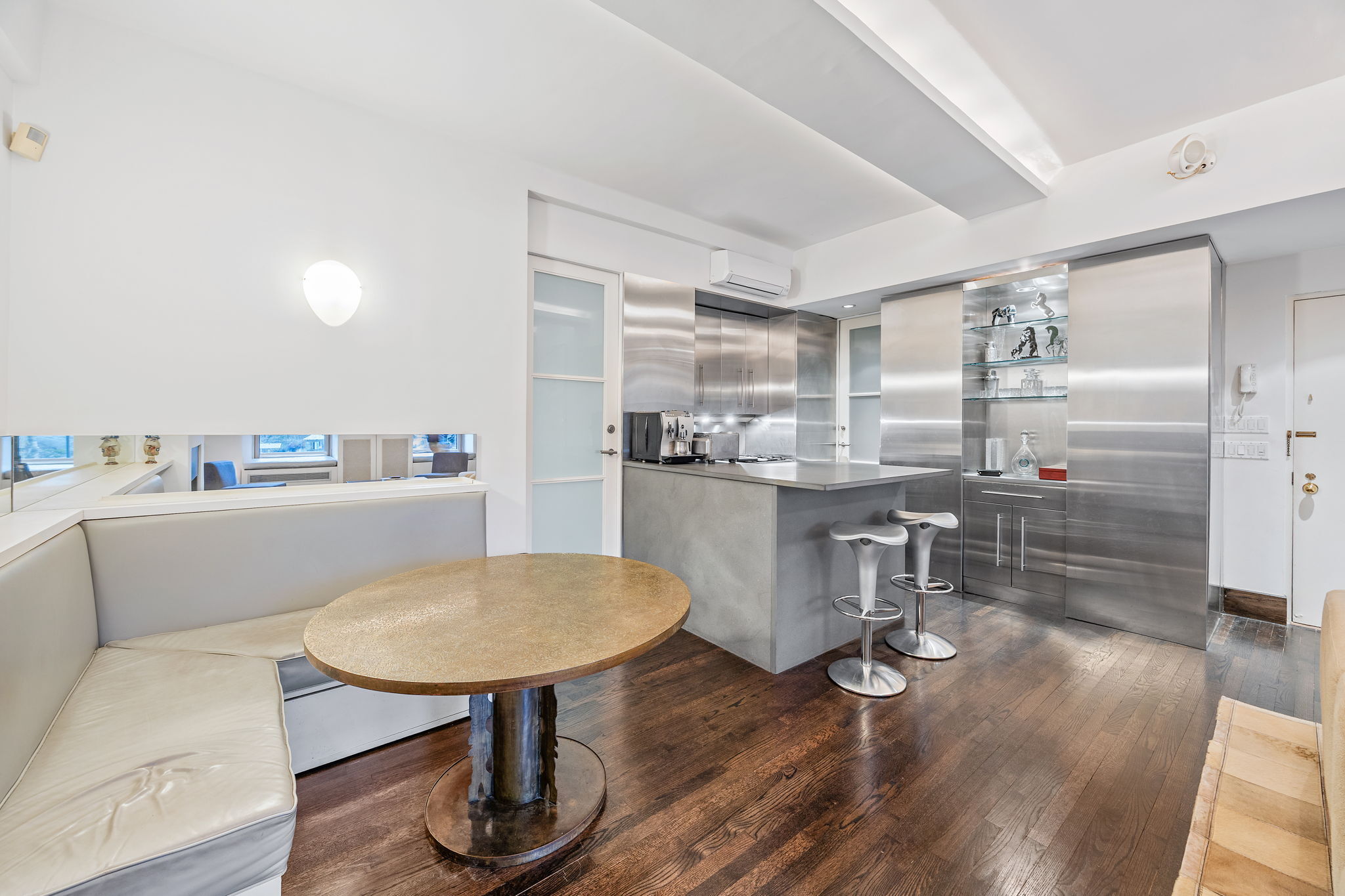 #11 photo, 100 Central Park S, Central Park South , NY 10019