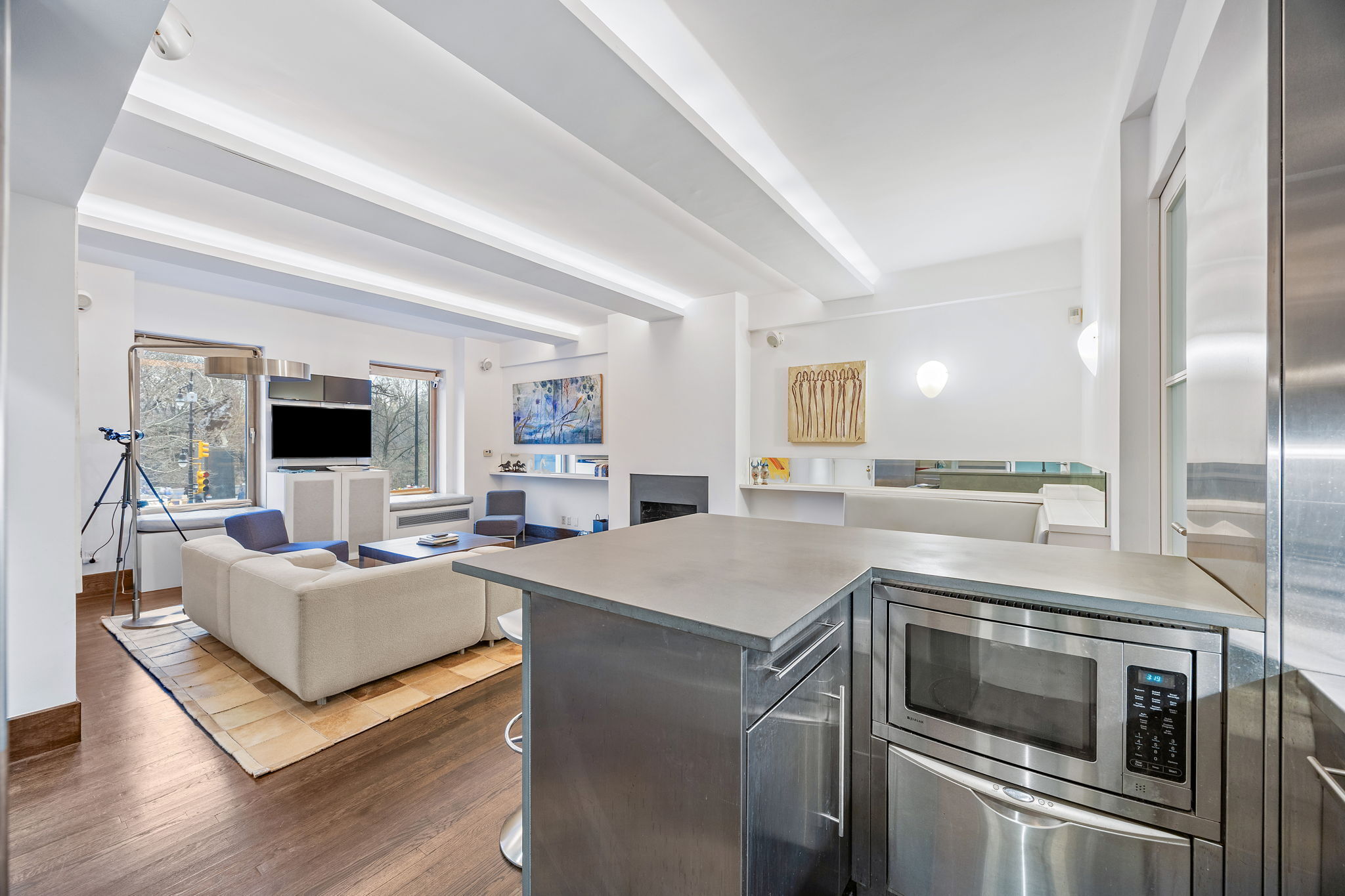 #12 photo, 100 Central Park S, Central Park South , NY 10019