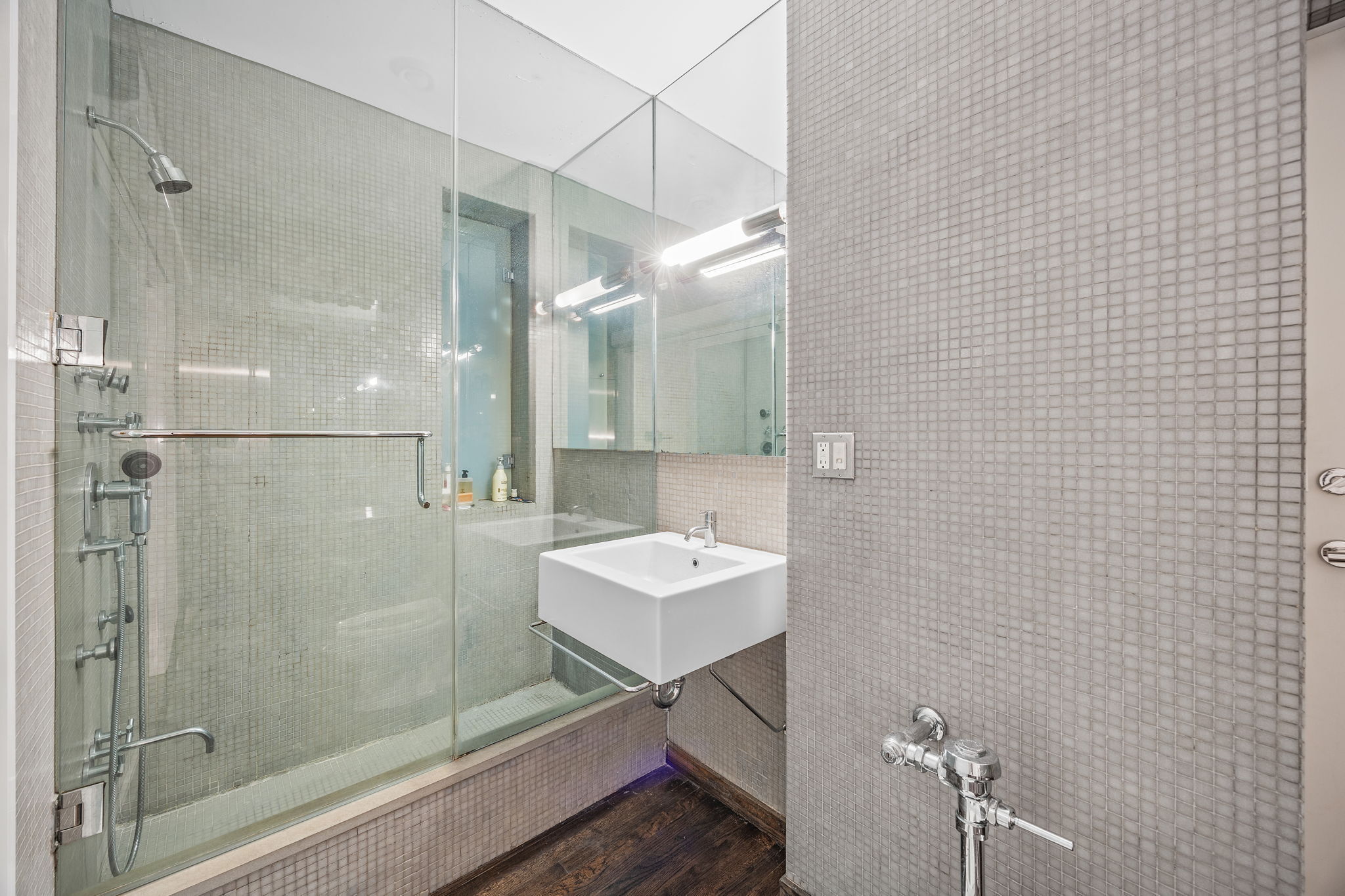 #20 photo, 100 Central Park S, Central Park South , NY 10019