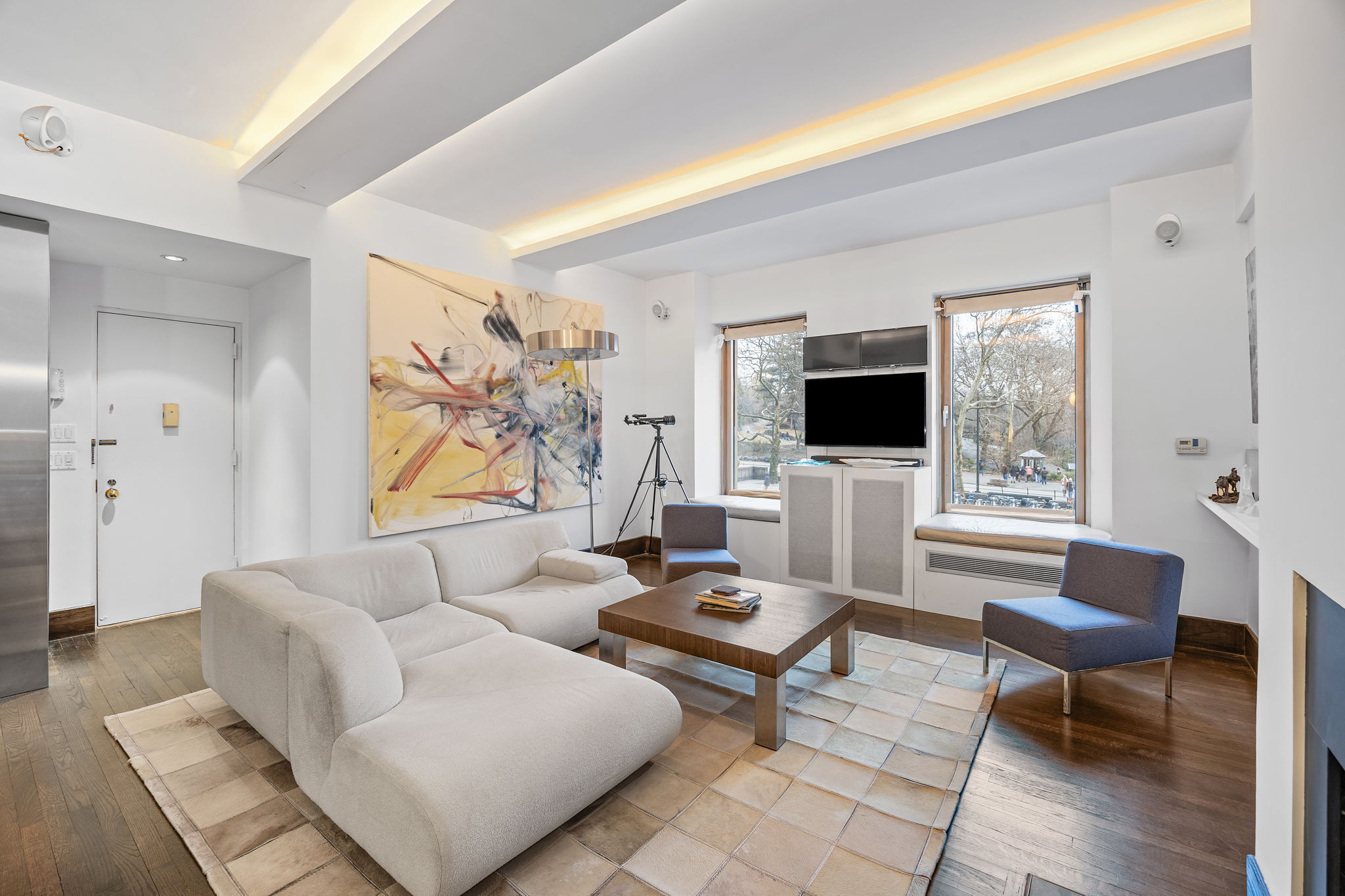 #5 photo, 100 Central Park S, Central Park South , NY 10019