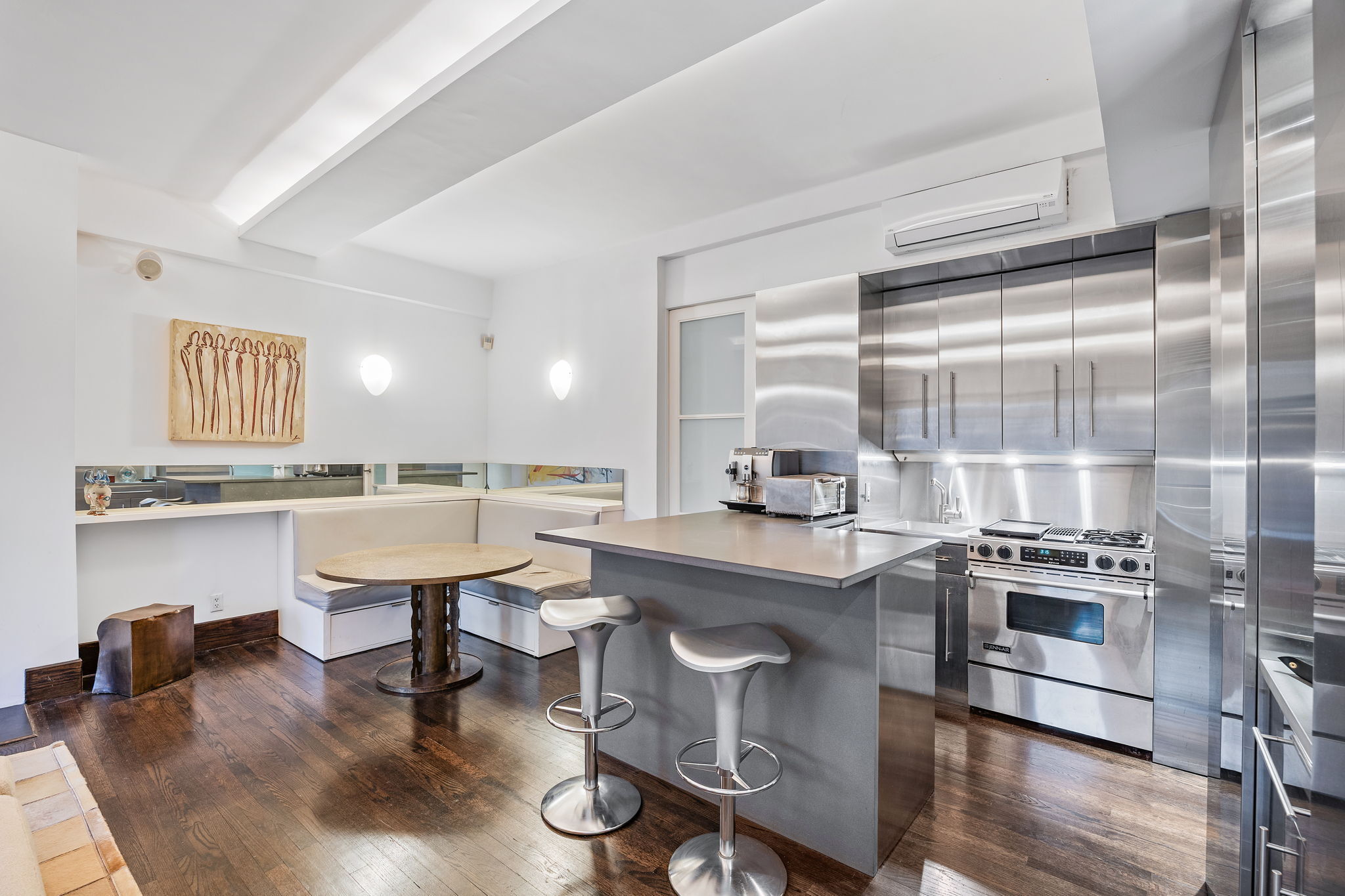 #8 photo, 100 Central Park S, Central Park South , NY 10019