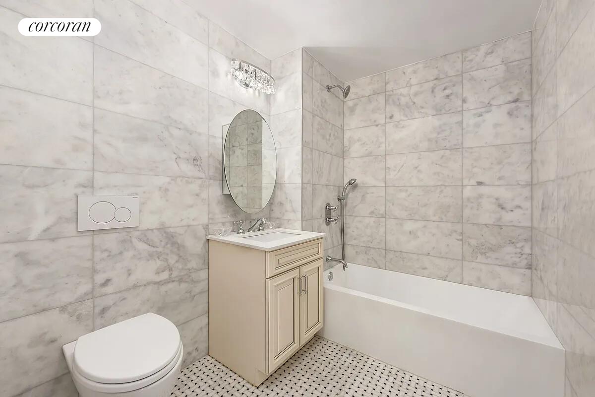 #7 photo, 253 E 62ND Street, Lenox Hill , NY 10065