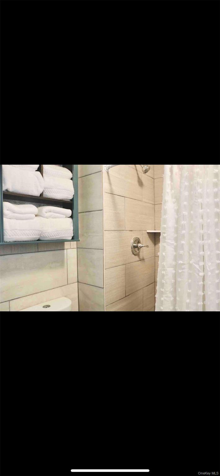 #5 photo, 133 South Street, Highland , NY 12528