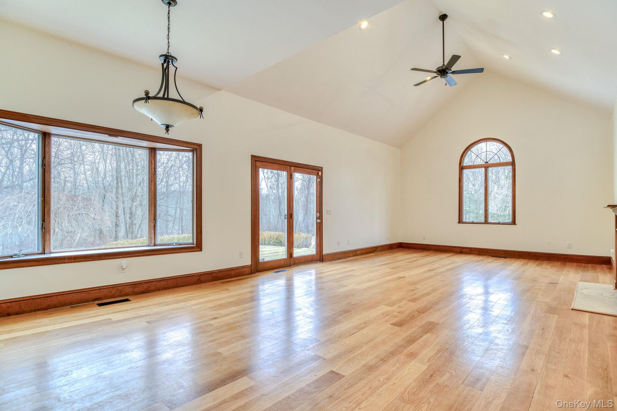 #14 photo, 24 Deer Run Road, Newburgh , NY 12550