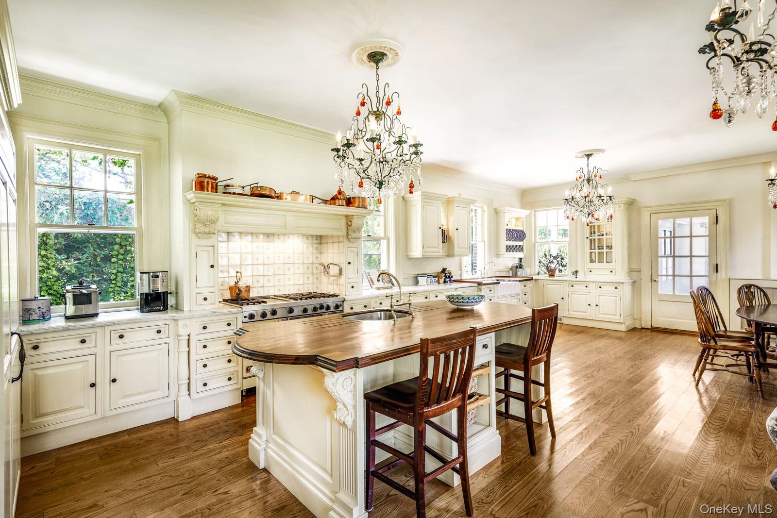 #15 photo, 94 Quogue Street, מחוז סאפוק Quogue , NY 11959