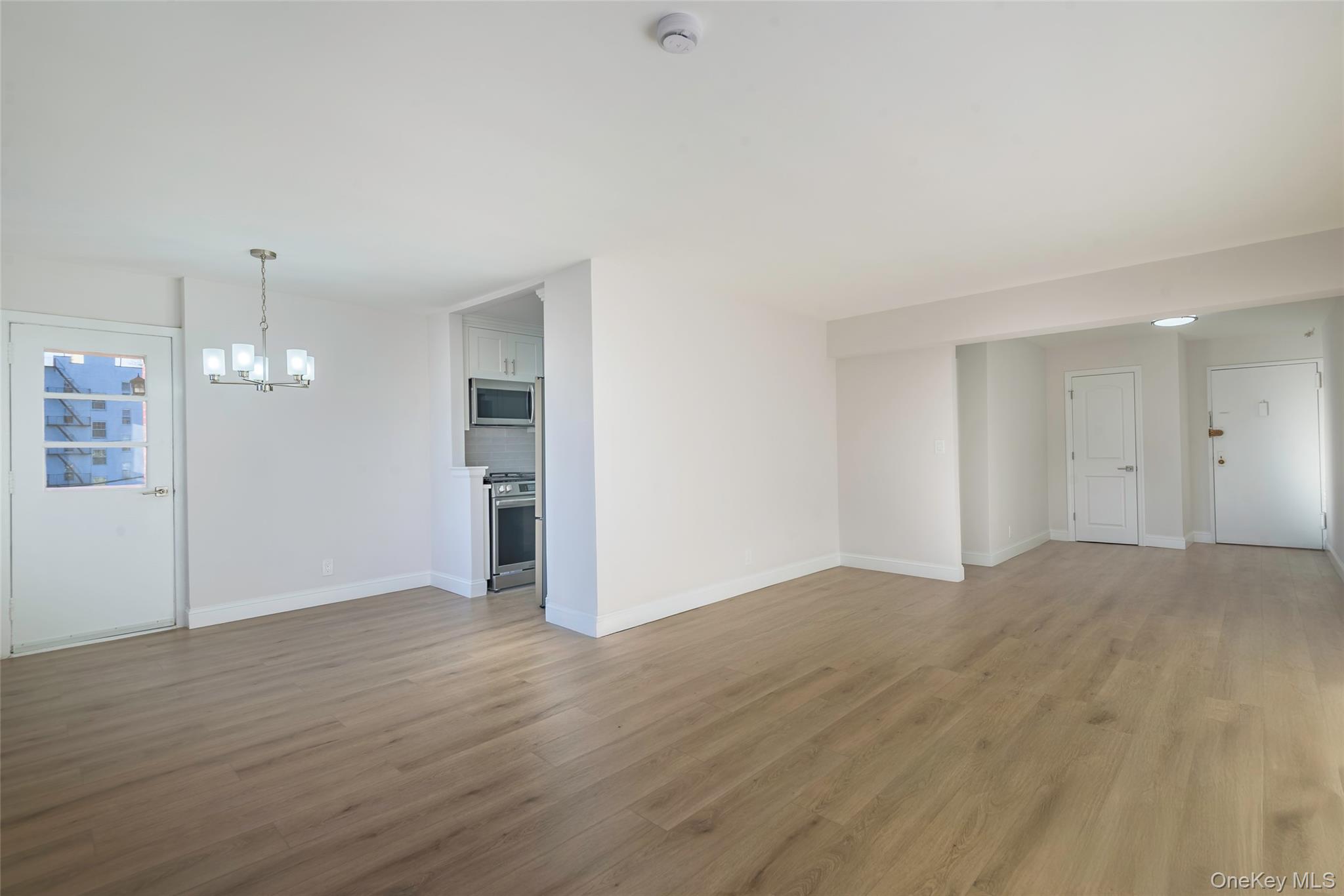 #5 photo, 125 Bronx River Road, Yonkers , NY 10704