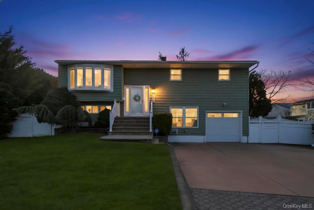 #1 photo, 178 Missouri Avenue, Bay Shore , NY 11706