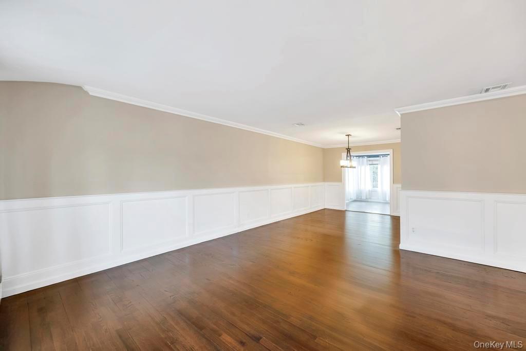 #17 photo, 178 Missouri Avenue, Bay Shore , NY 11706