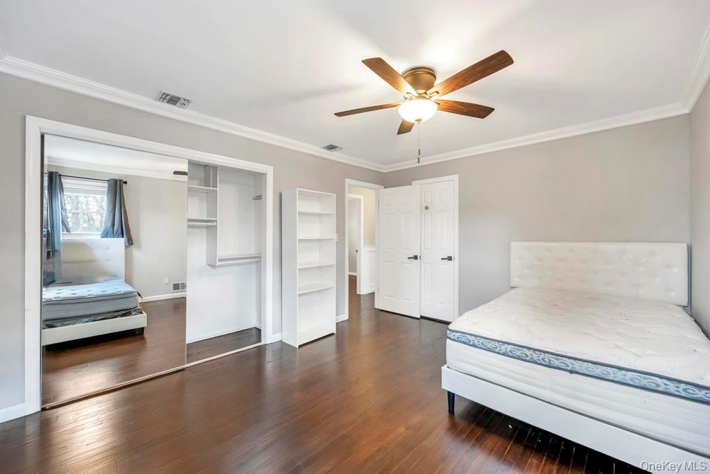 #6 photo, 178 Missouri Avenue, Bay Shore , NY 11706