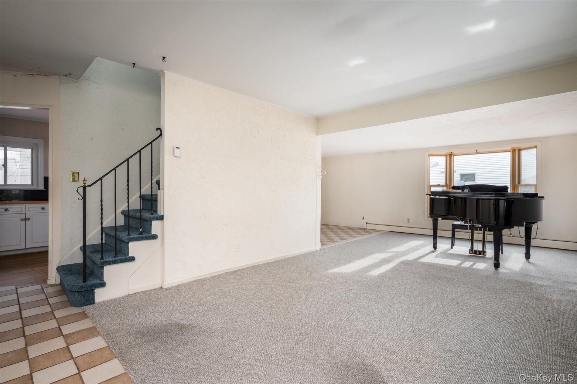 #5 photo, 1691 Lehigh Road, Wantagh , NY 11793