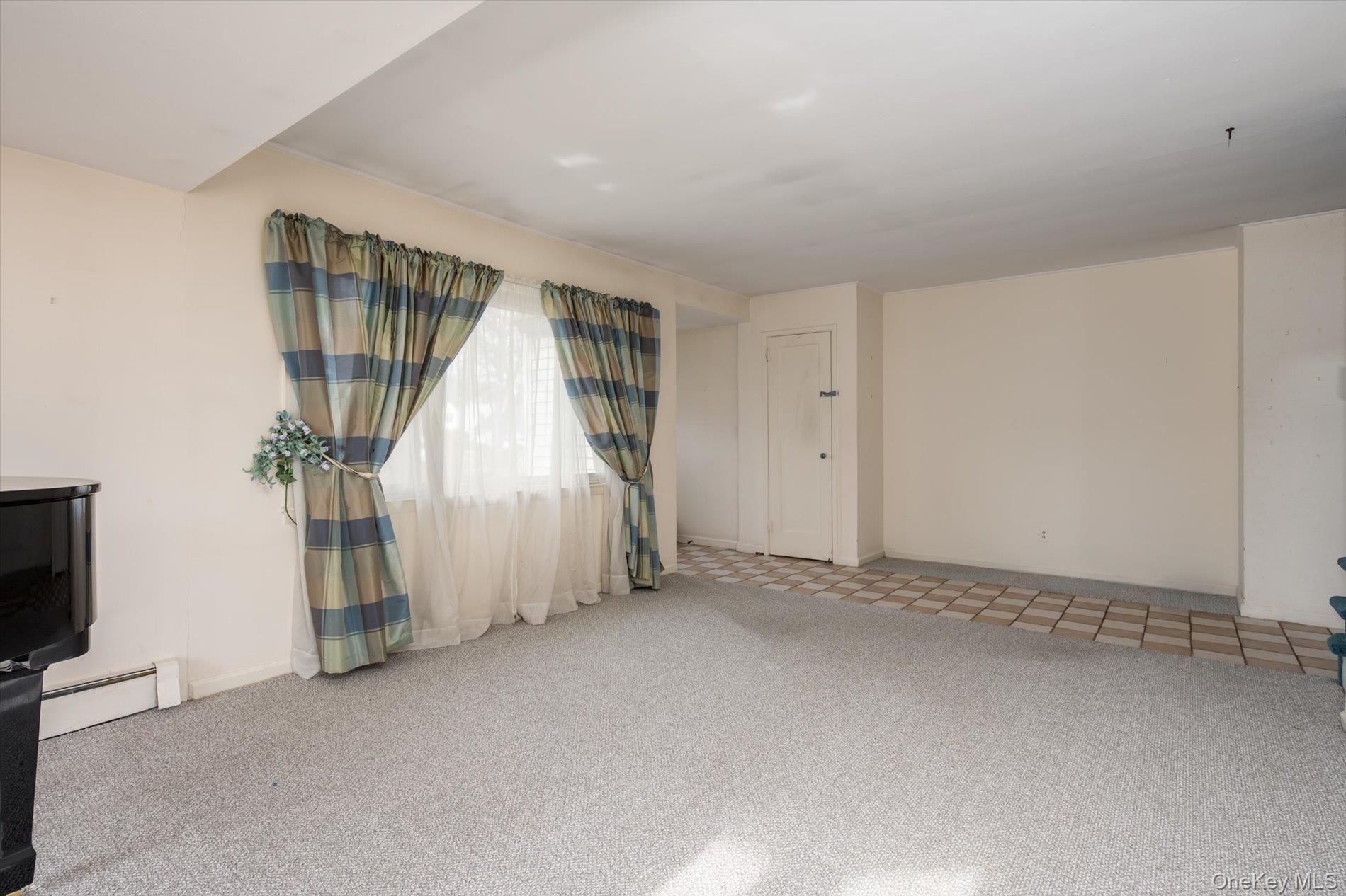 #6 photo, 1691 Lehigh Road, Wantagh , NY 11793