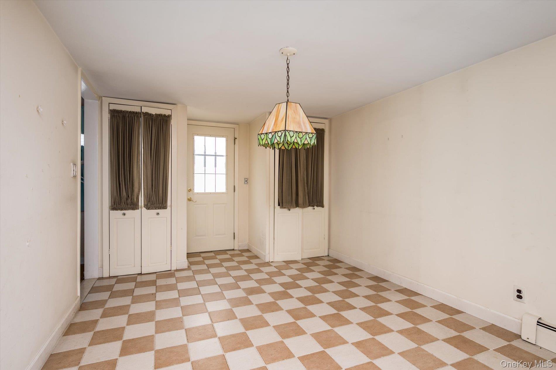 #8 photo, 1691 Lehigh Road, Wantagh , NY 11793