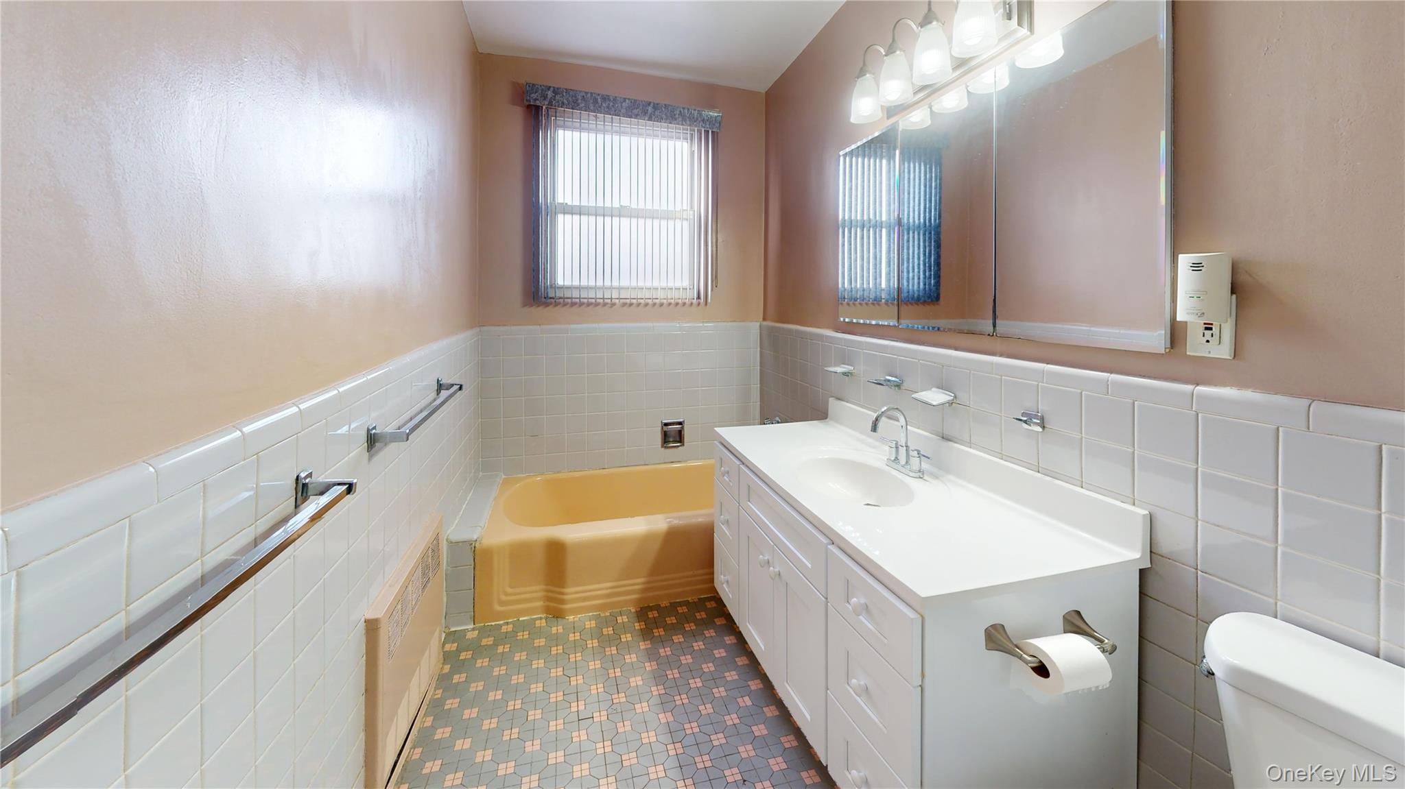 #13 photo, 25-40 88th Street, East Elmhurst , NY 11369