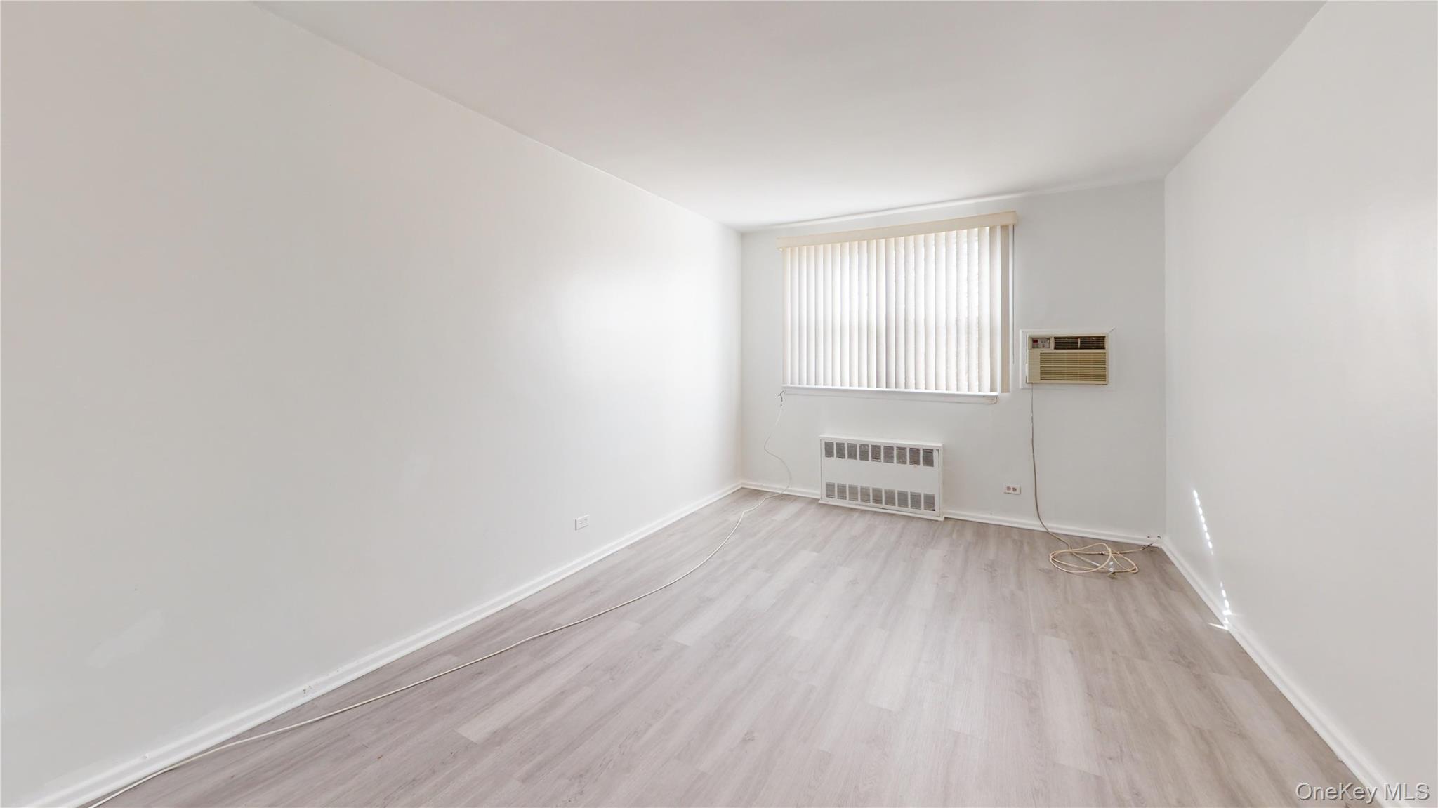 #7 photo, 25-40 88th Street, East Elmhurst , NY 11369