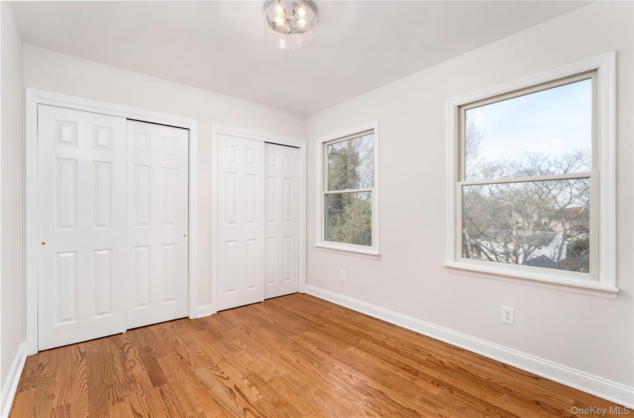 #18 photo, 7 Atlantic Drive, सफ़ोक काउंटी Sound Beach , NY 11789