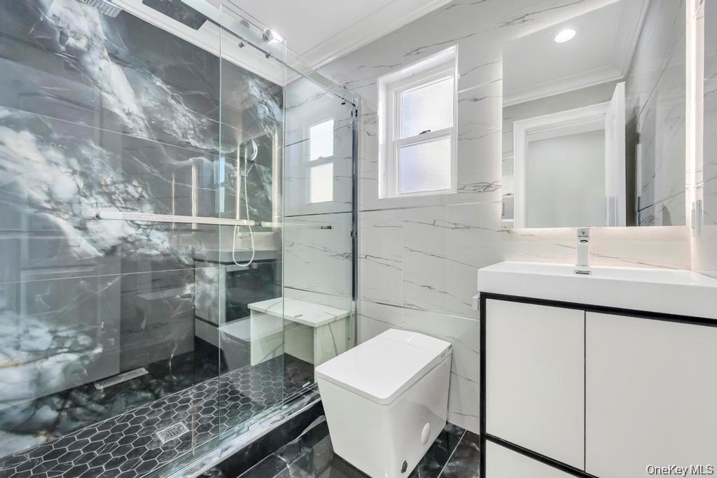 #11 photo, 41 Perry Street, नासाउ काउंटी Hempstead , NY 11550