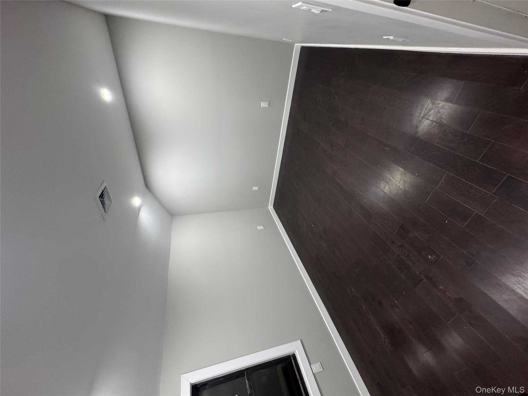 #5 photo, 16720 140th Avenue, Jamaica , NY 11434