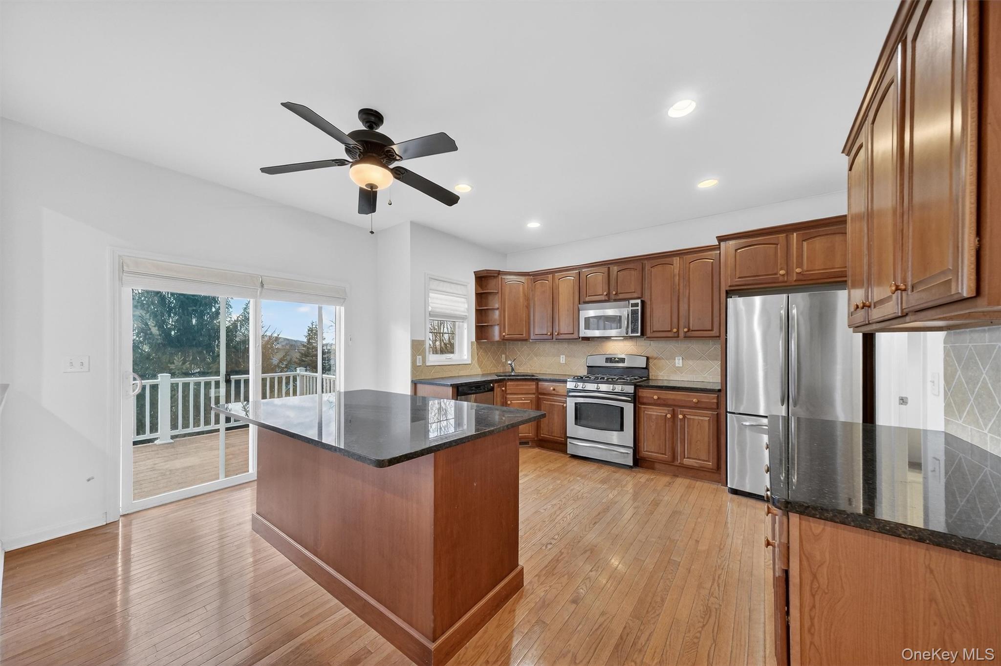 #12 photo, 5 Clearwater Court, Beacon , NY 12508