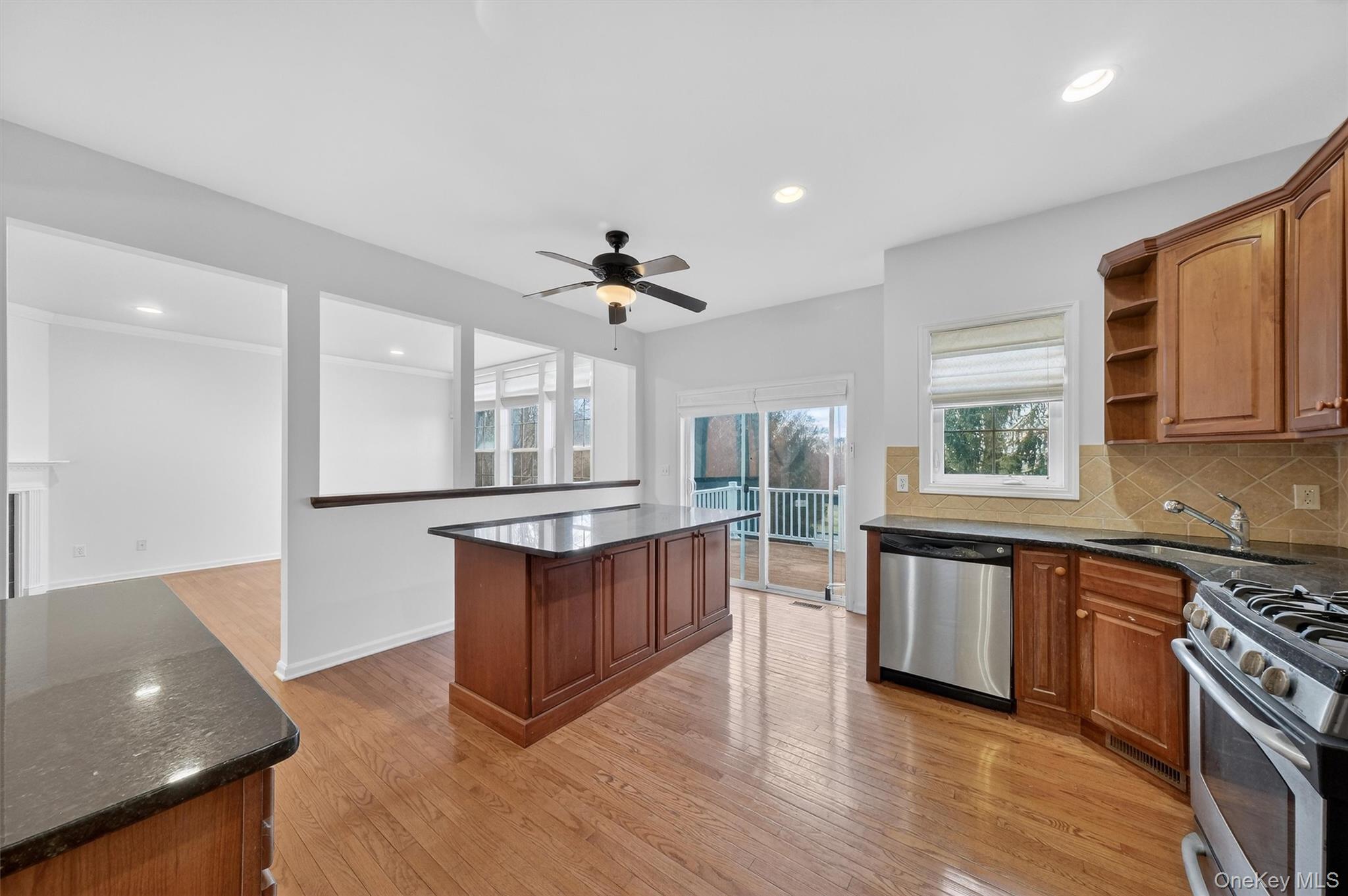 #17 photo, 5 Clearwater Court, Beacon , NY 12508