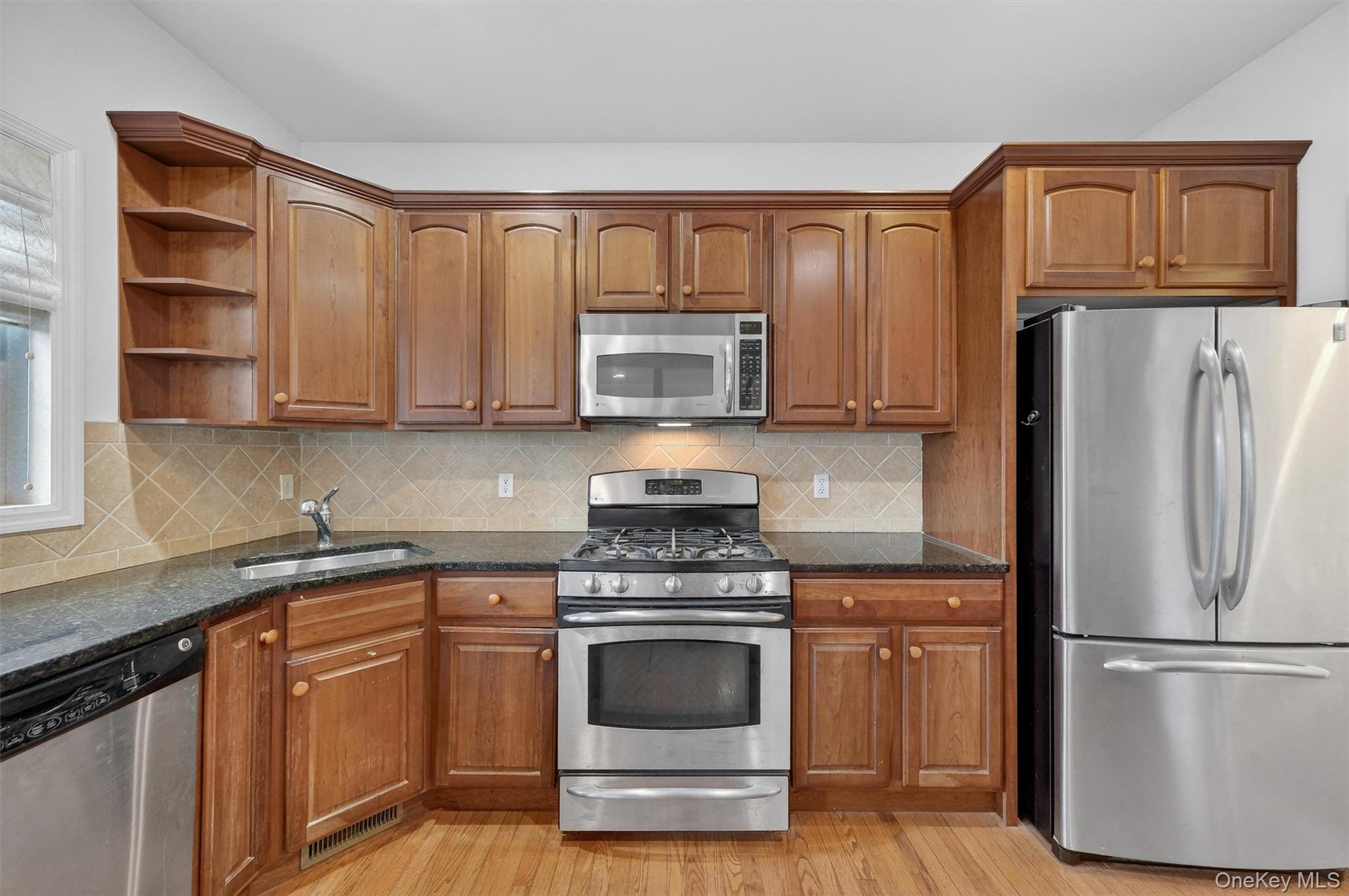 #18 photo, 5 Clearwater Court, Beacon , NY 12508