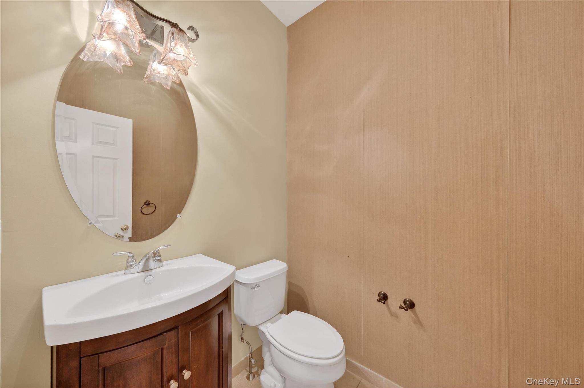 #19 photo, 5 Clearwater Court, Beacon , NY 12508