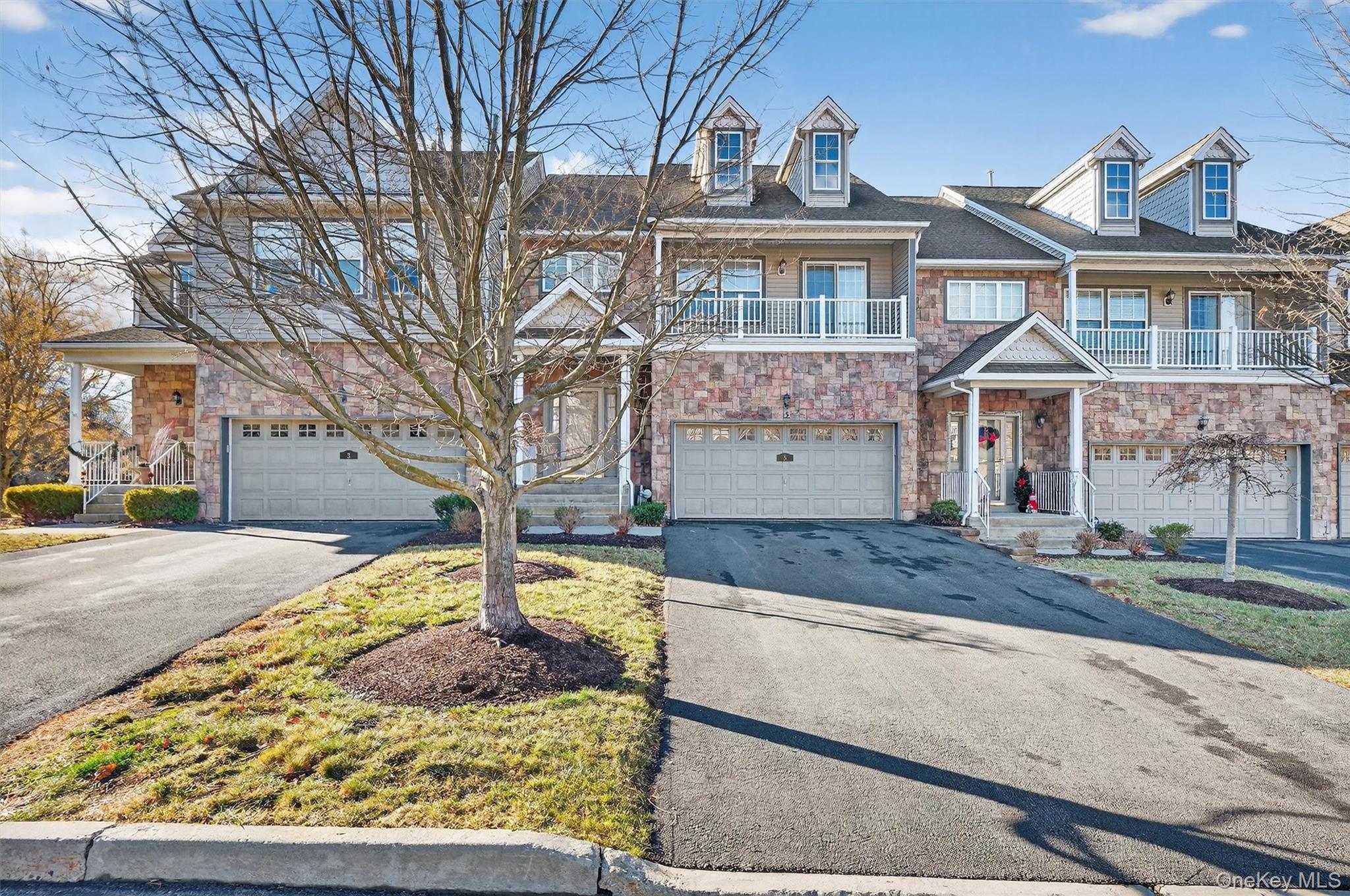 #2 photo, 5 Clearwater Court, Beacon , NY 12508