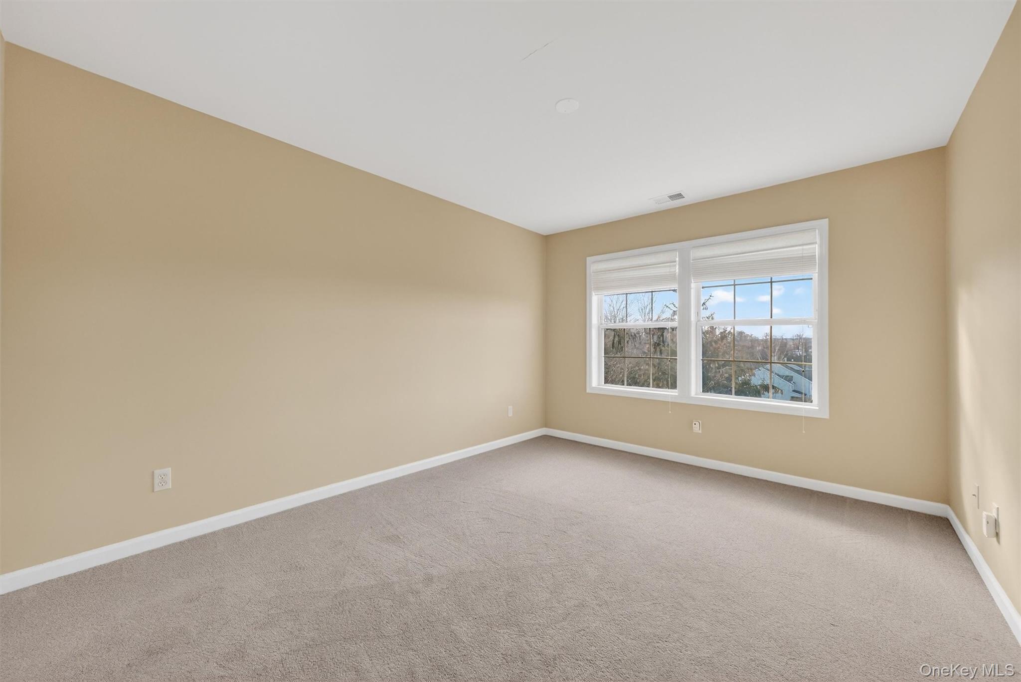 #20 photo, 5 Clearwater Court, Beacon , NY 12508