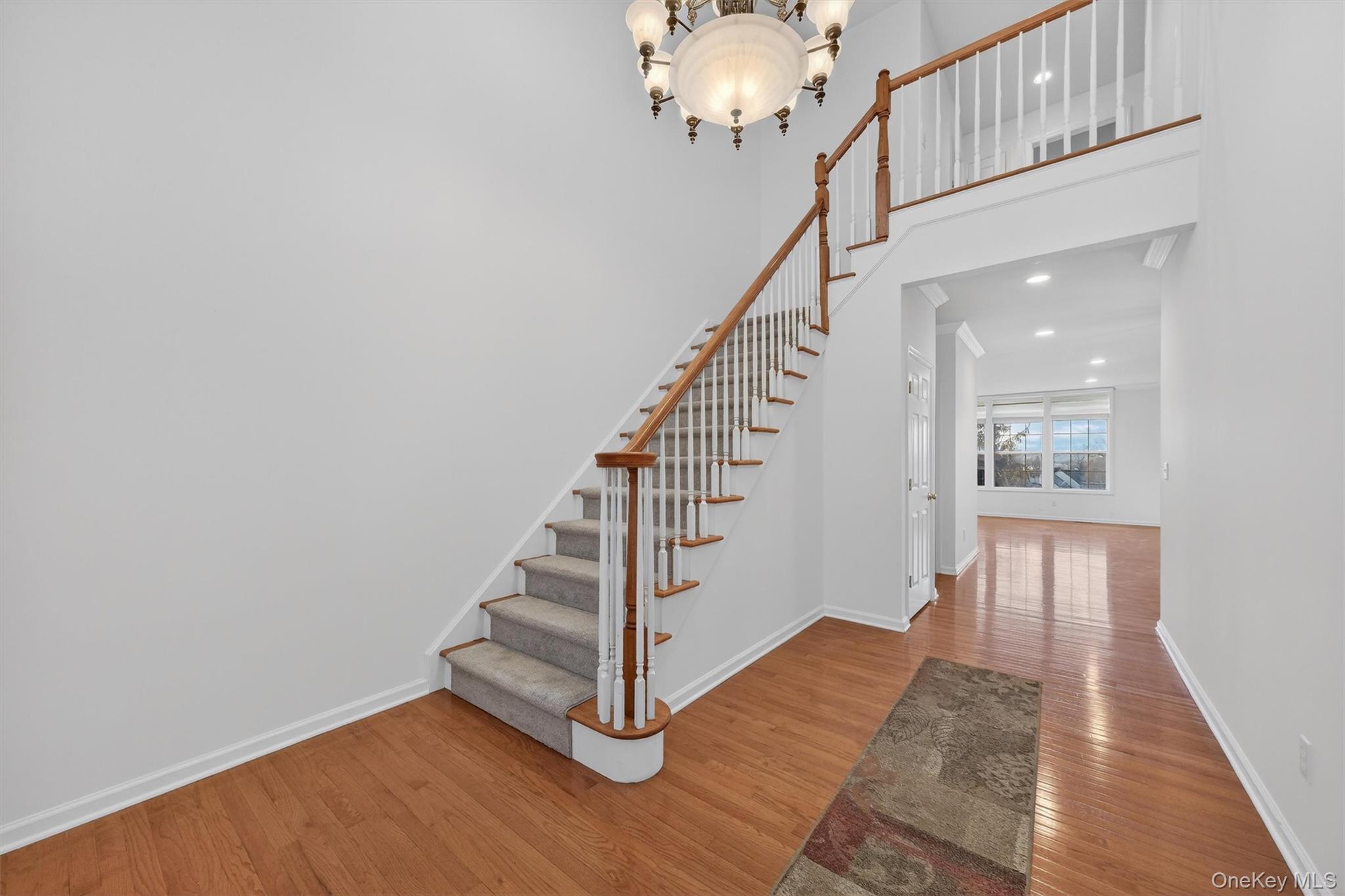 #4 photo, 5 Clearwater Court, Beacon , NY 12508