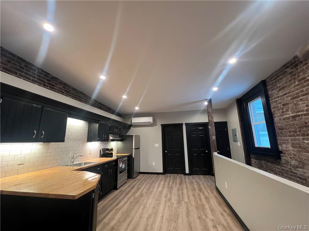 #6 photo, 30 Henry Street, Middletown , NY 10940