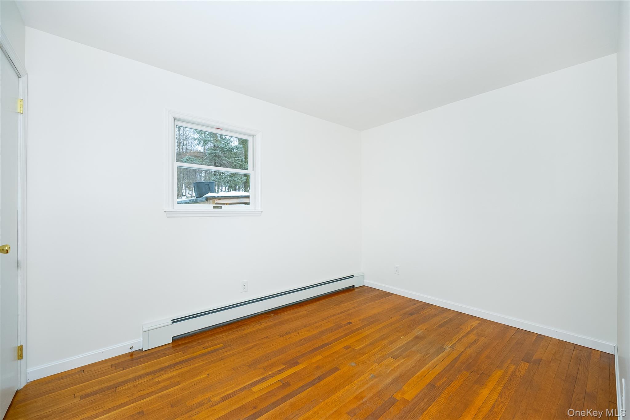 #18 photo, 28 Howland Avenue, Beacon , NY 12508