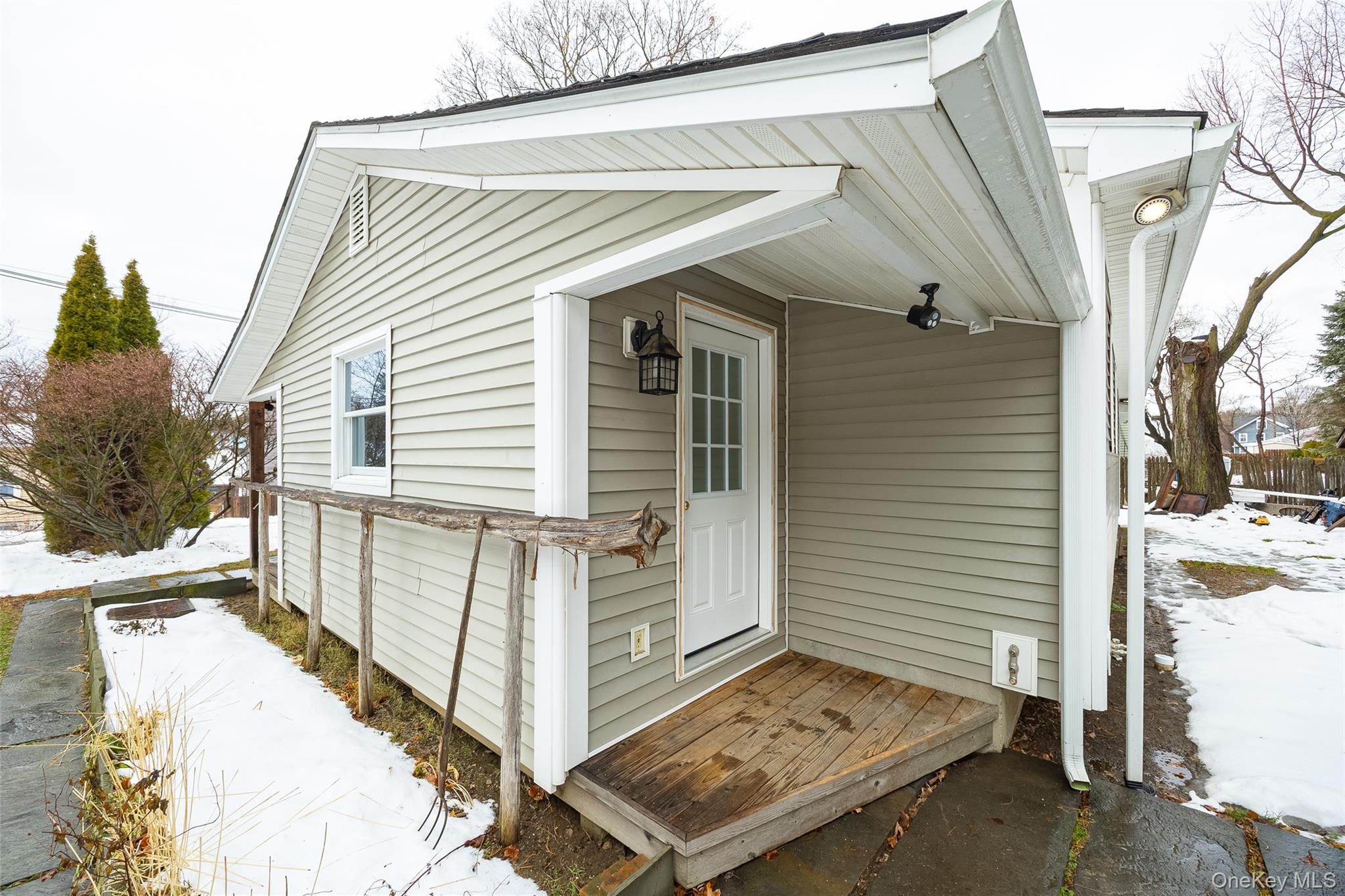 #2 photo, 28 Howland Avenue, Beacon , NY 12508