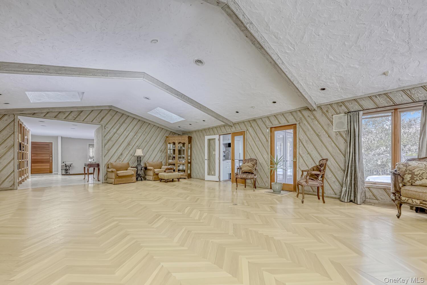 #12 photo, 4 Hilltop Place, Monsey , NY 10952