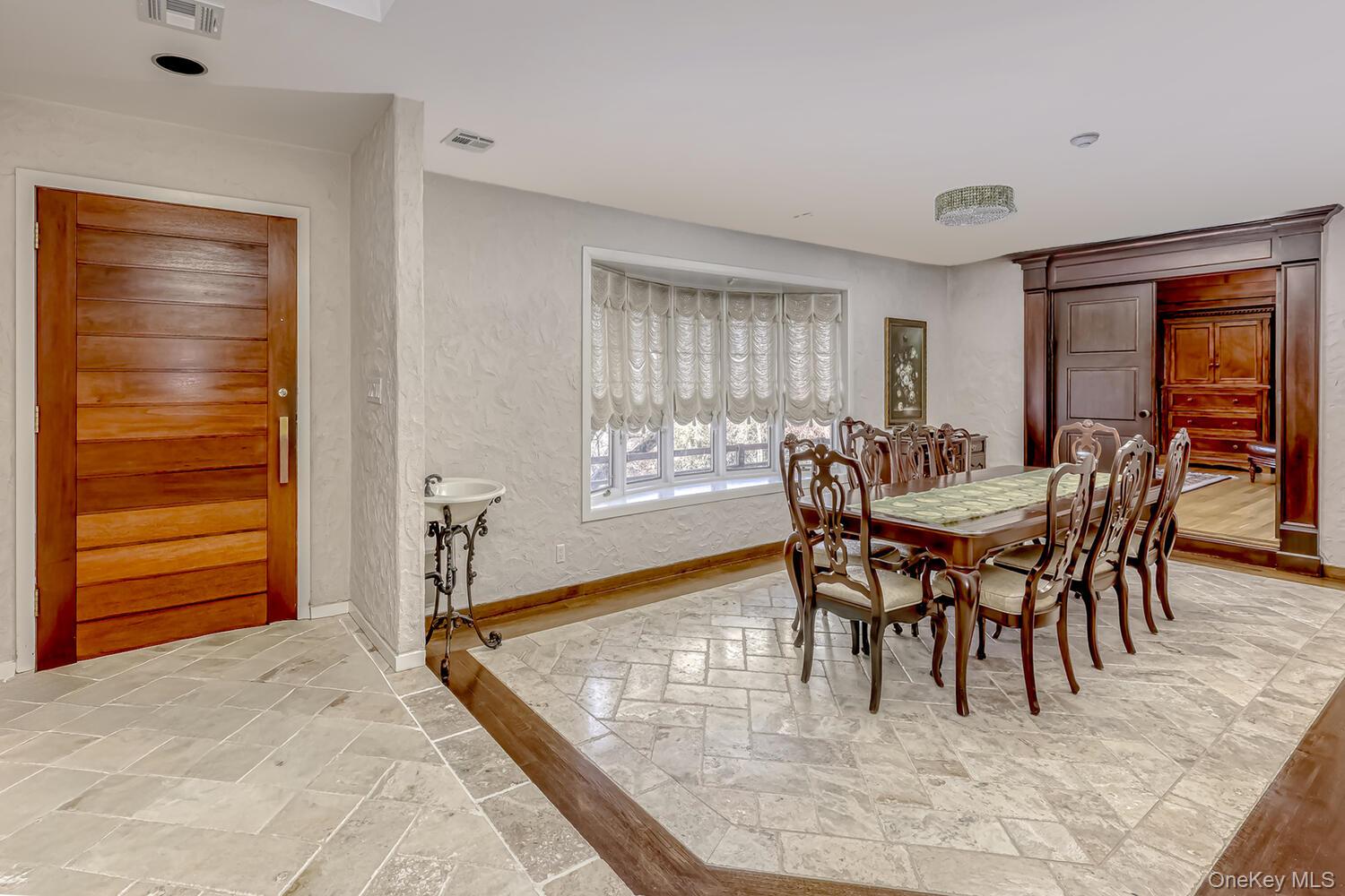 #8 photo, 4 Hilltop Place, Monsey , NY 10952