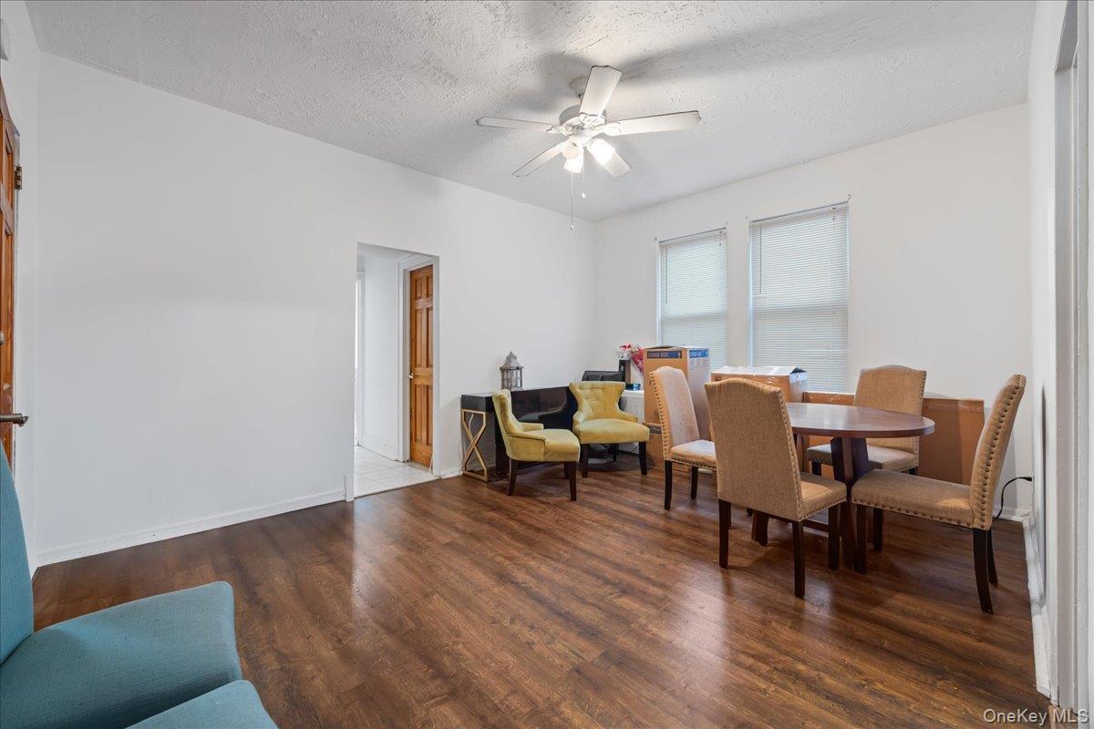 #11 photo, 2953 Harding Avenue, ब्रोंक्स Bronx , NY 10465