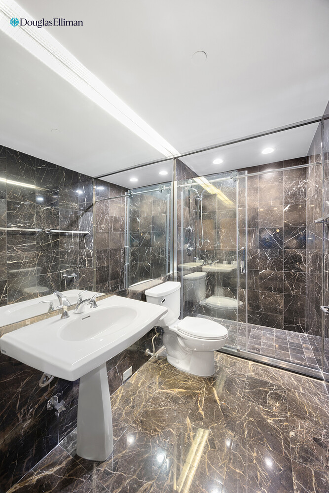 #14 photo, 238 E 67TH Street, מנהטן Lenox Hill , NY 10065