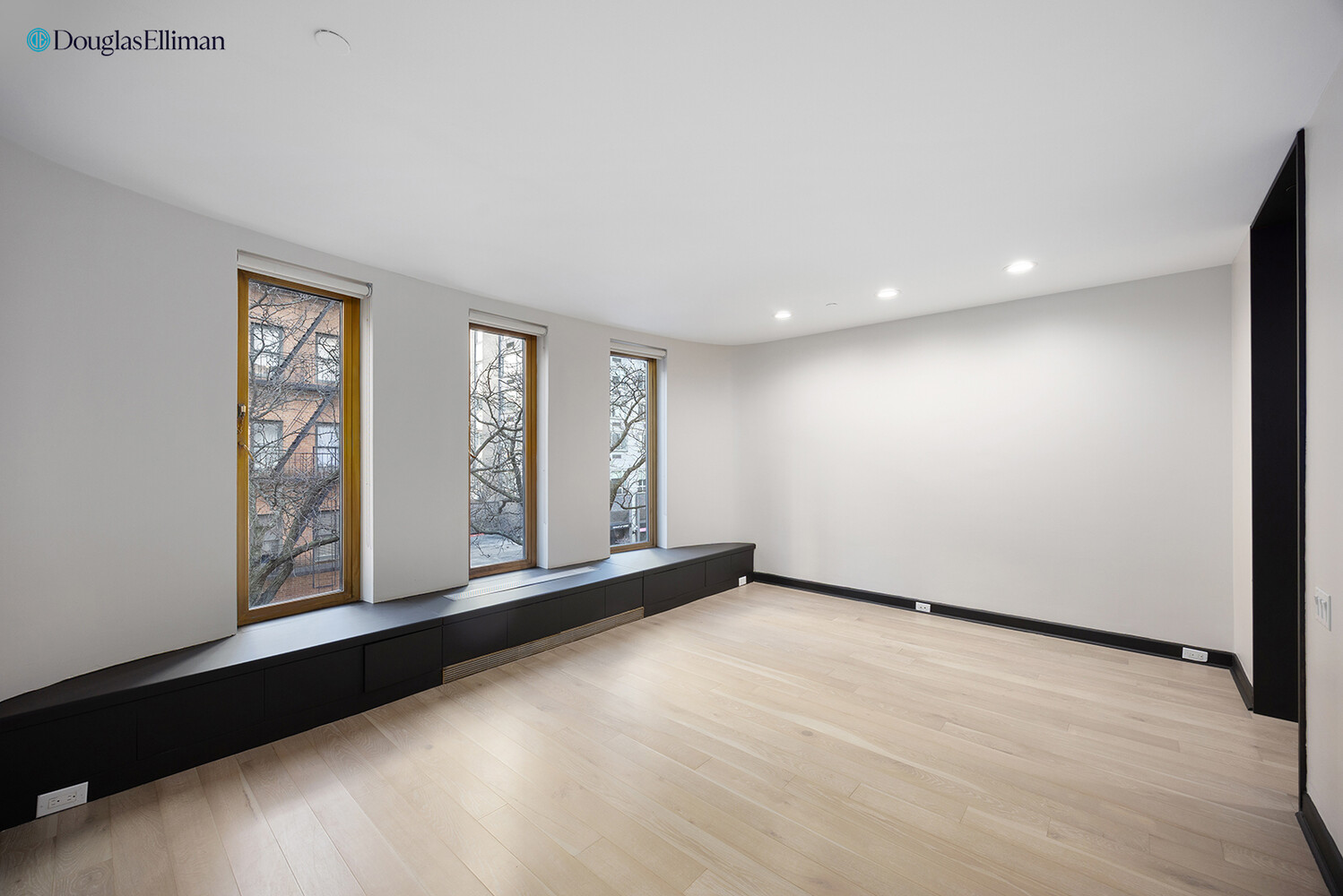 #6 photo, 238 E 67TH Street, מנהטן Lenox Hill , NY 10065