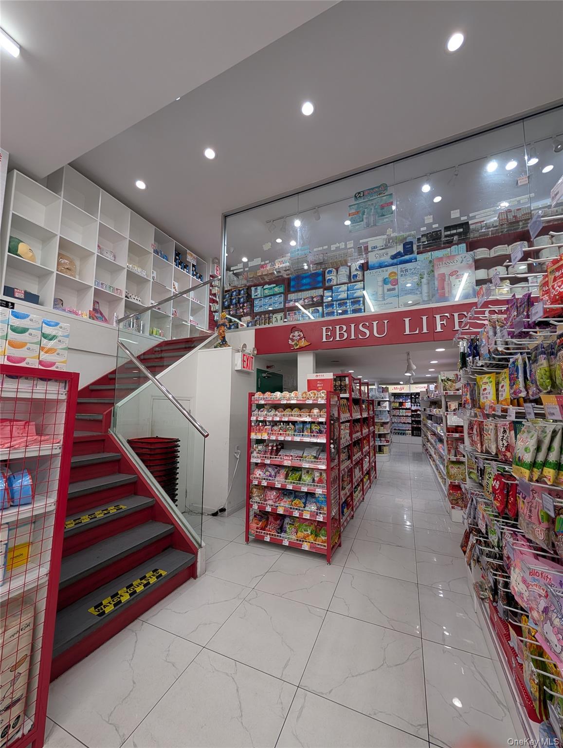 #7 photo, 40-48 Main Street, Flushing , NY 11354