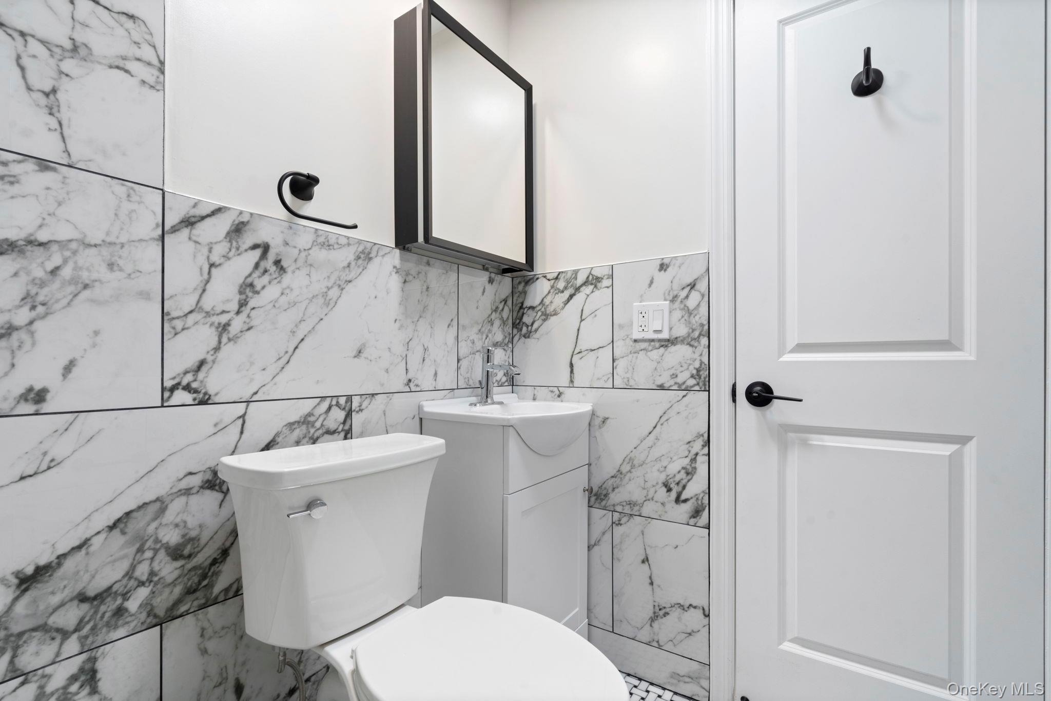 #11 photo, 42-27 214th Place, Bayside , NY 11361