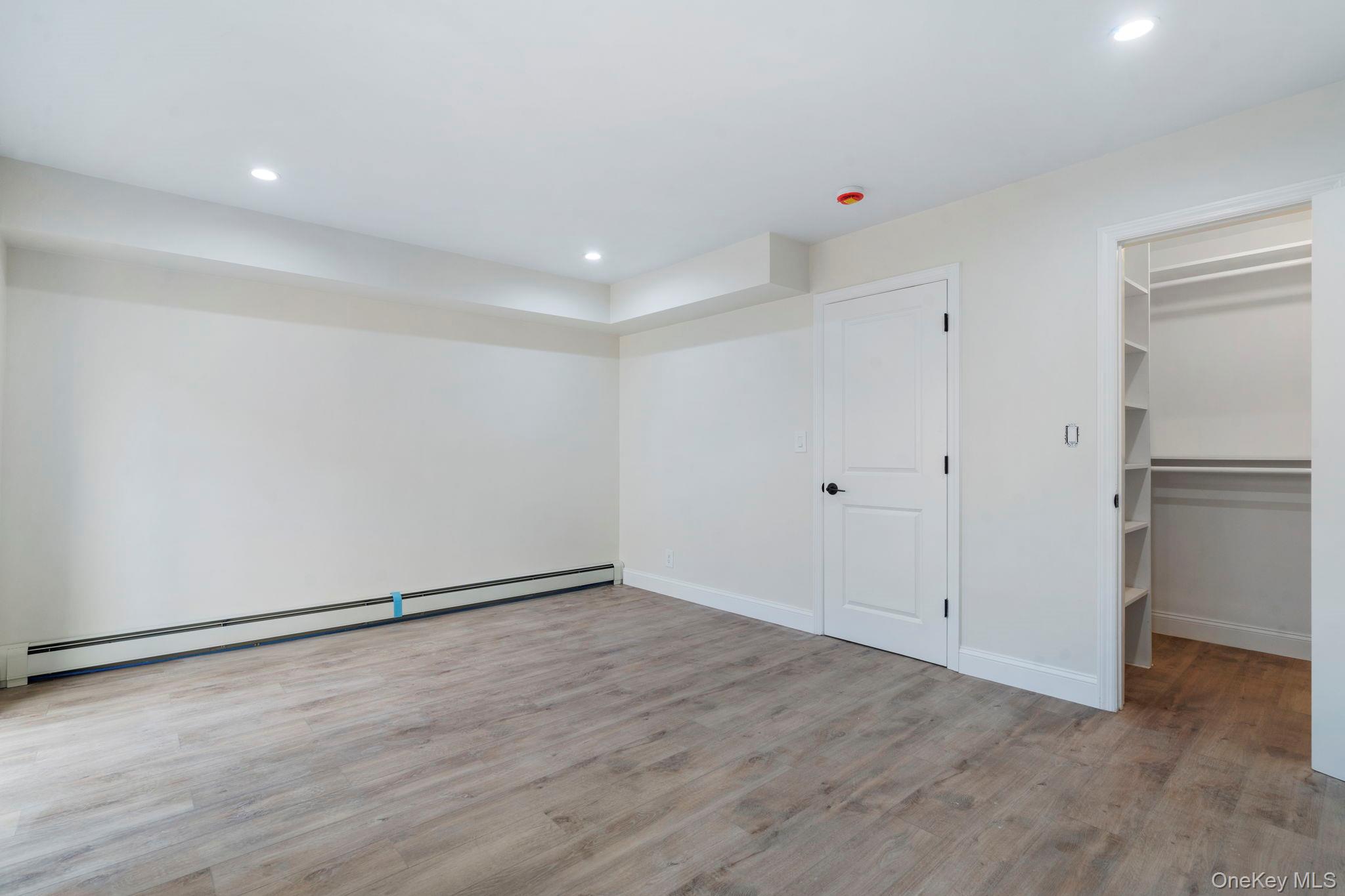 #14 photo, 42-27 214th Place, Bayside , NY 11361