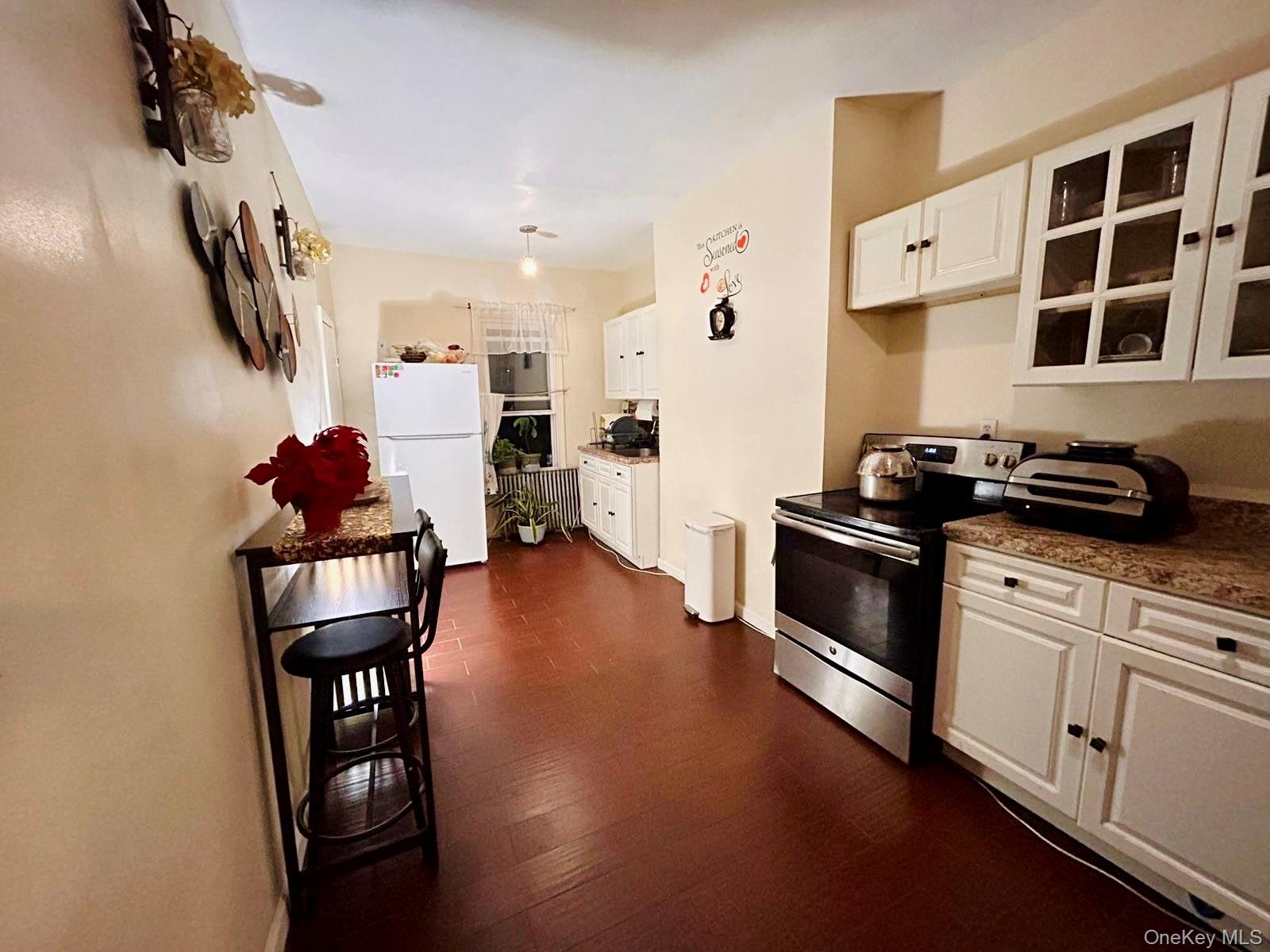 #11 photo, 25 Marconi, Brooklyn , NY 11233