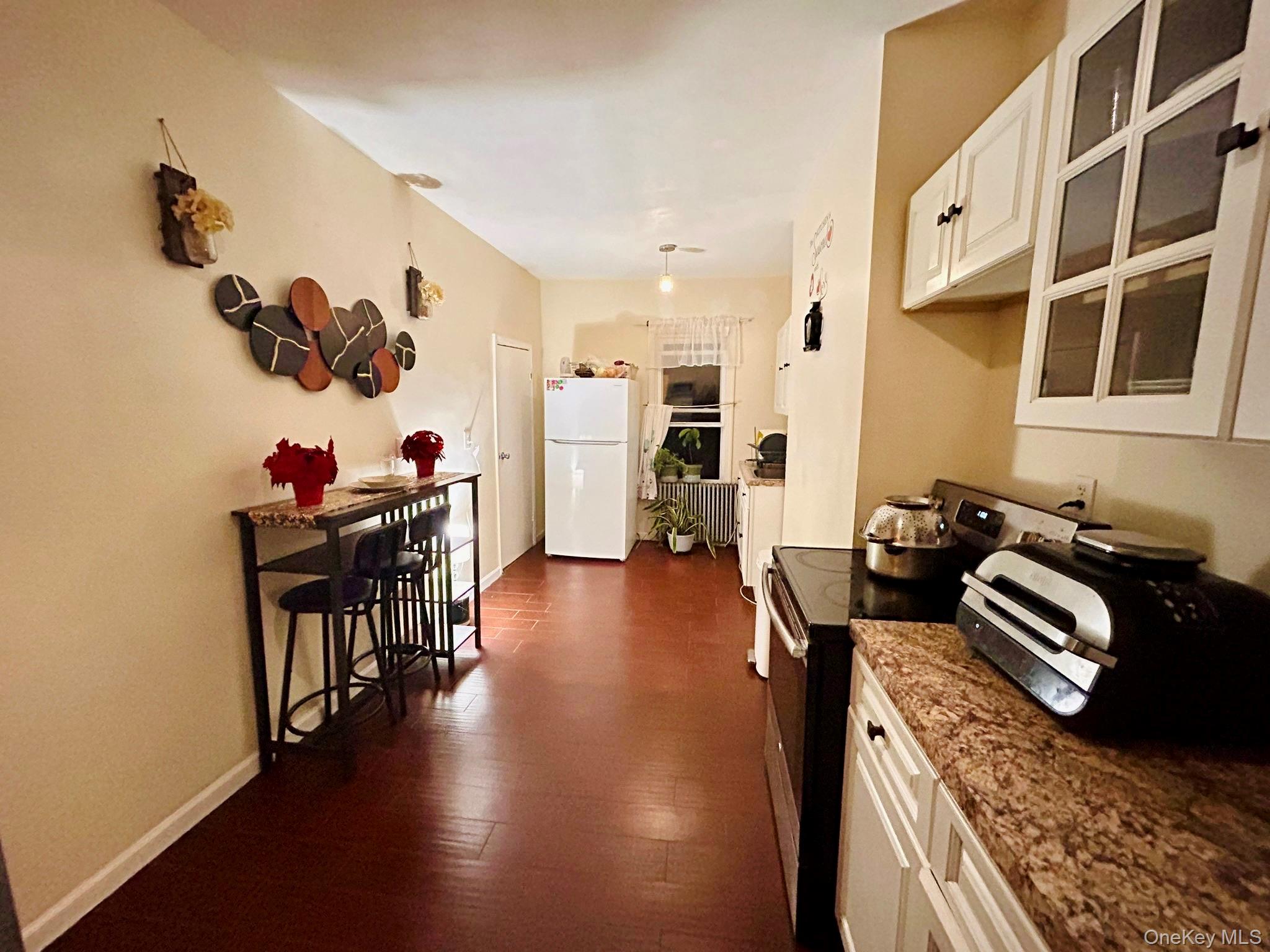 #17 photo, 25 Marconi, Brooklyn , NY 11233