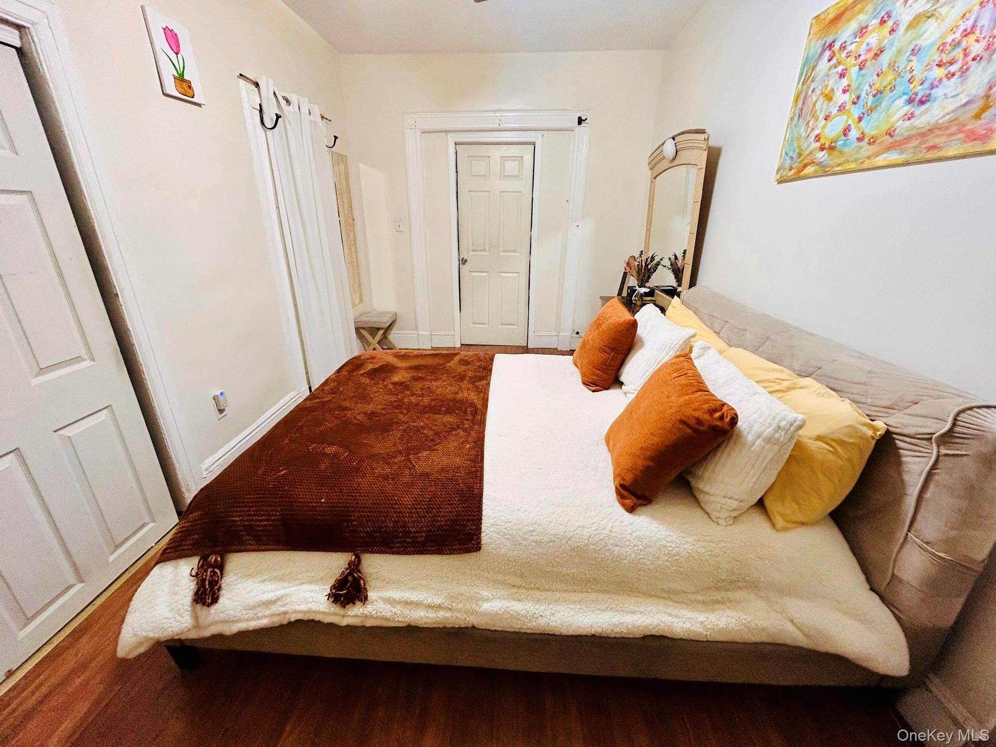 #5 photo, 25 Marconi, Brooklyn , NY 11233