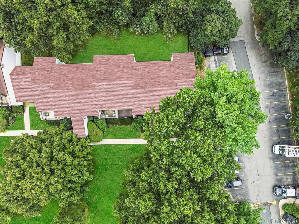 #15 photo, 31 Richmond Boulevard, Ronkonkoma , NY 11779