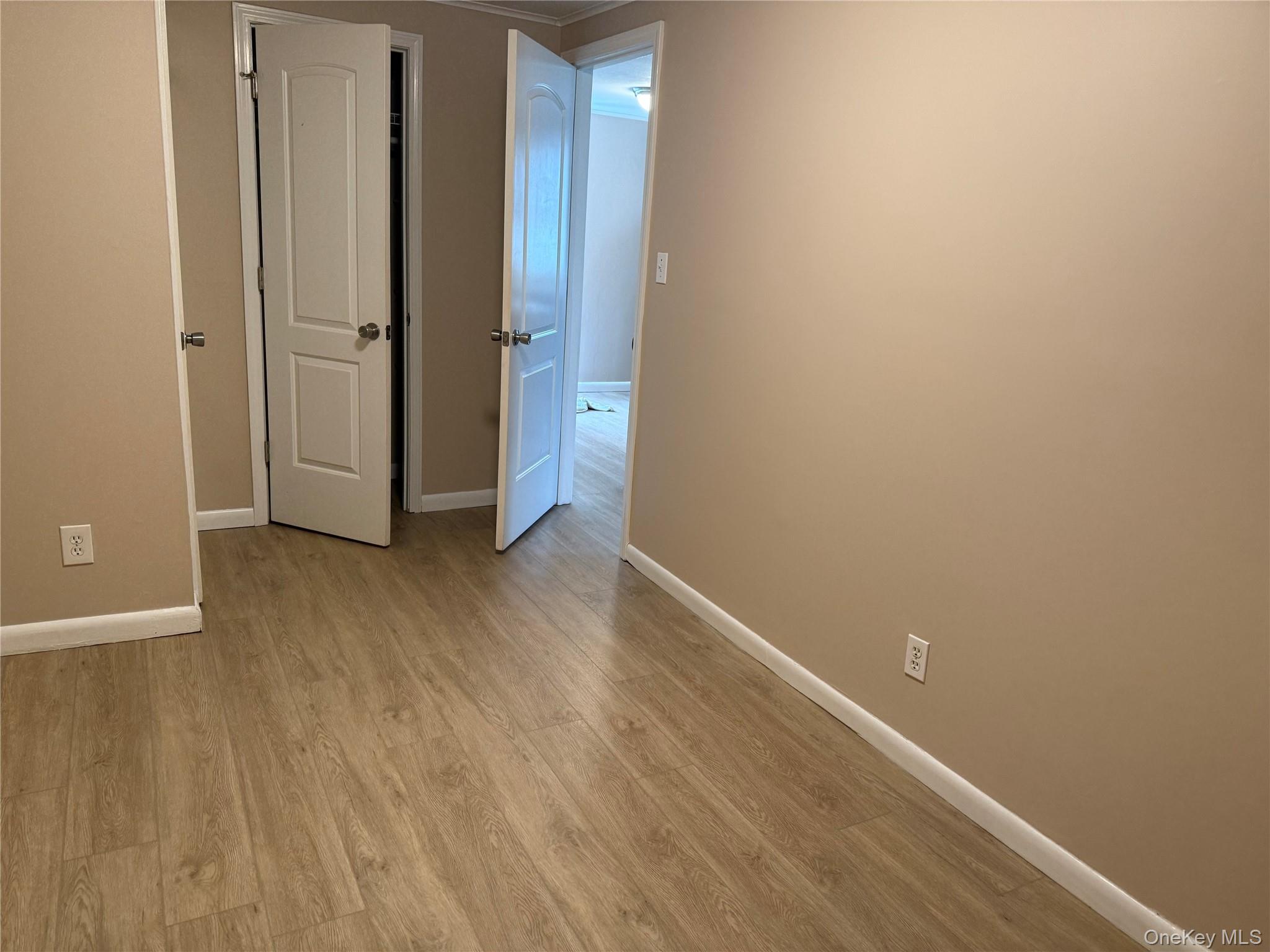 #15 photo, 462 Moriches Road, 东长岛 圣占士 Saint James , NY 11780