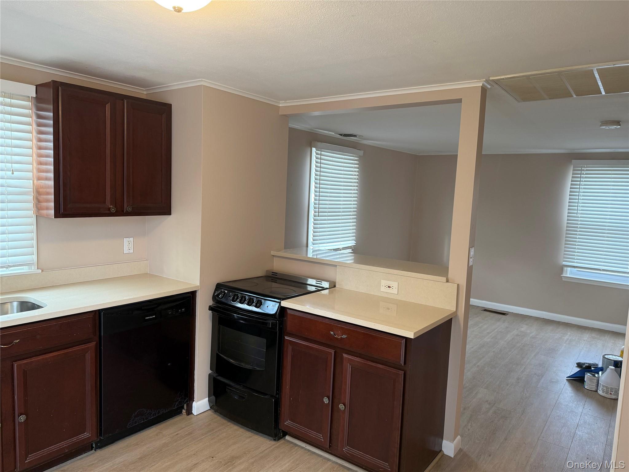 #3 photo, 462 Moriches Road, 东长岛 圣占士 Saint James , NY 11780