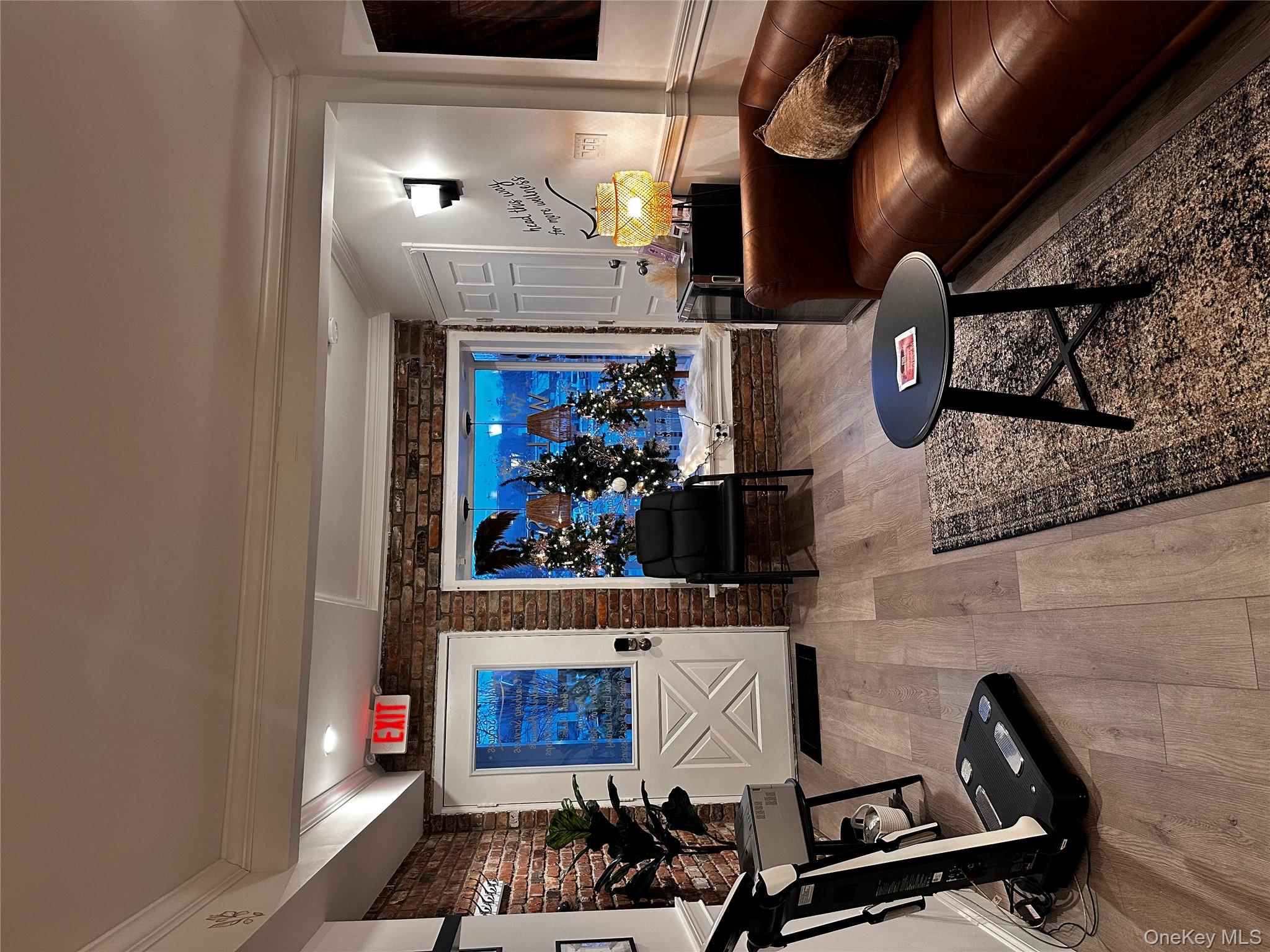 #2 photo, 146 E Main Street, 东长岛 Port Jefferson , NY 11777