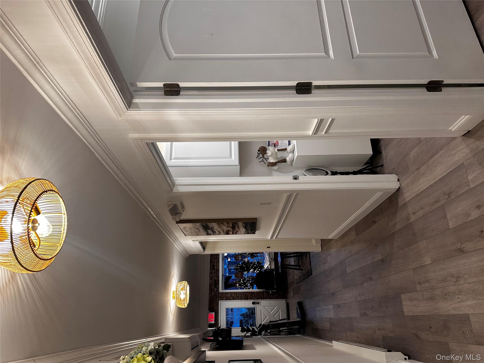 #6 photo, 146 E Main Street, 东长岛 Port Jefferson , NY 11777