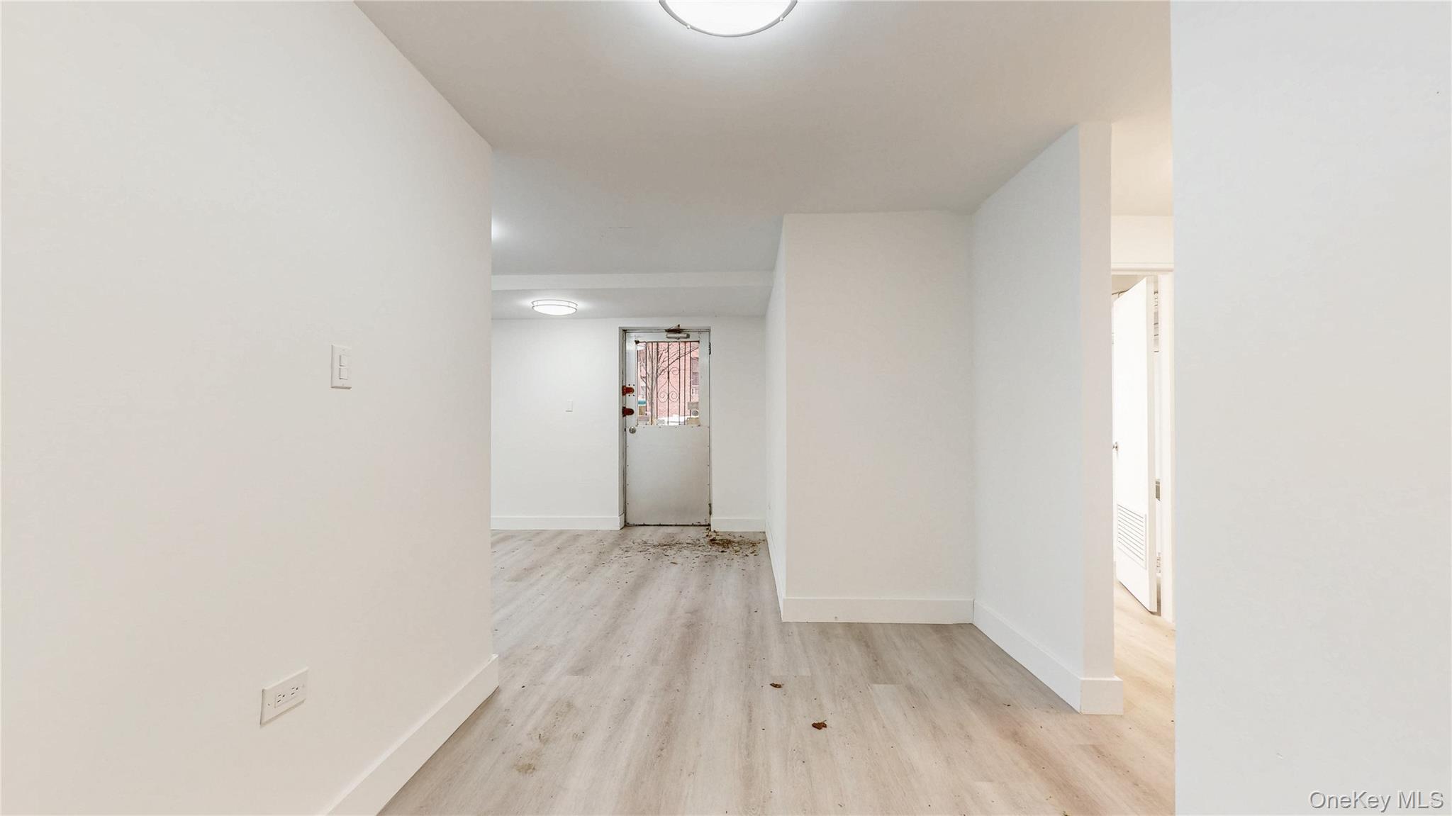 #8 photo, 137-10 Franklin Avenue, Flushing , NY 11354