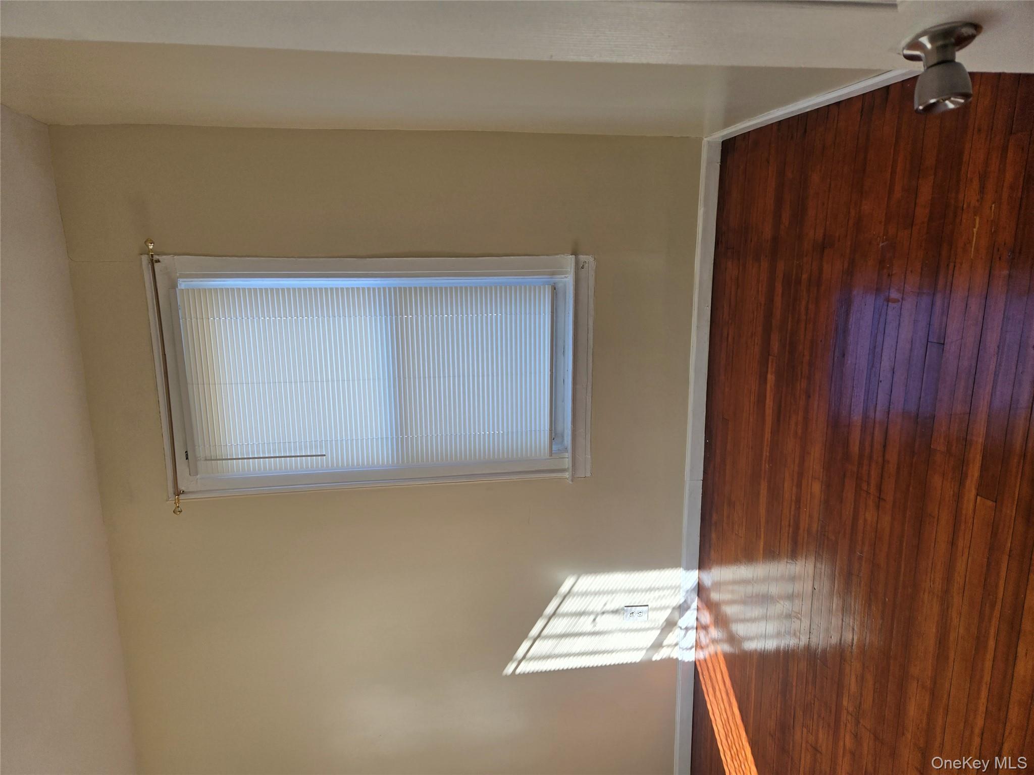 #7 photo, 1170 E 95th Street, Brooklyn , NY 11236