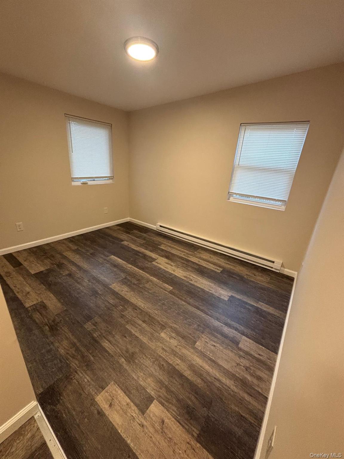 #7 photo, 855 Meade Avenue, सफ़ोक काउंटी Bellport , NY 11713